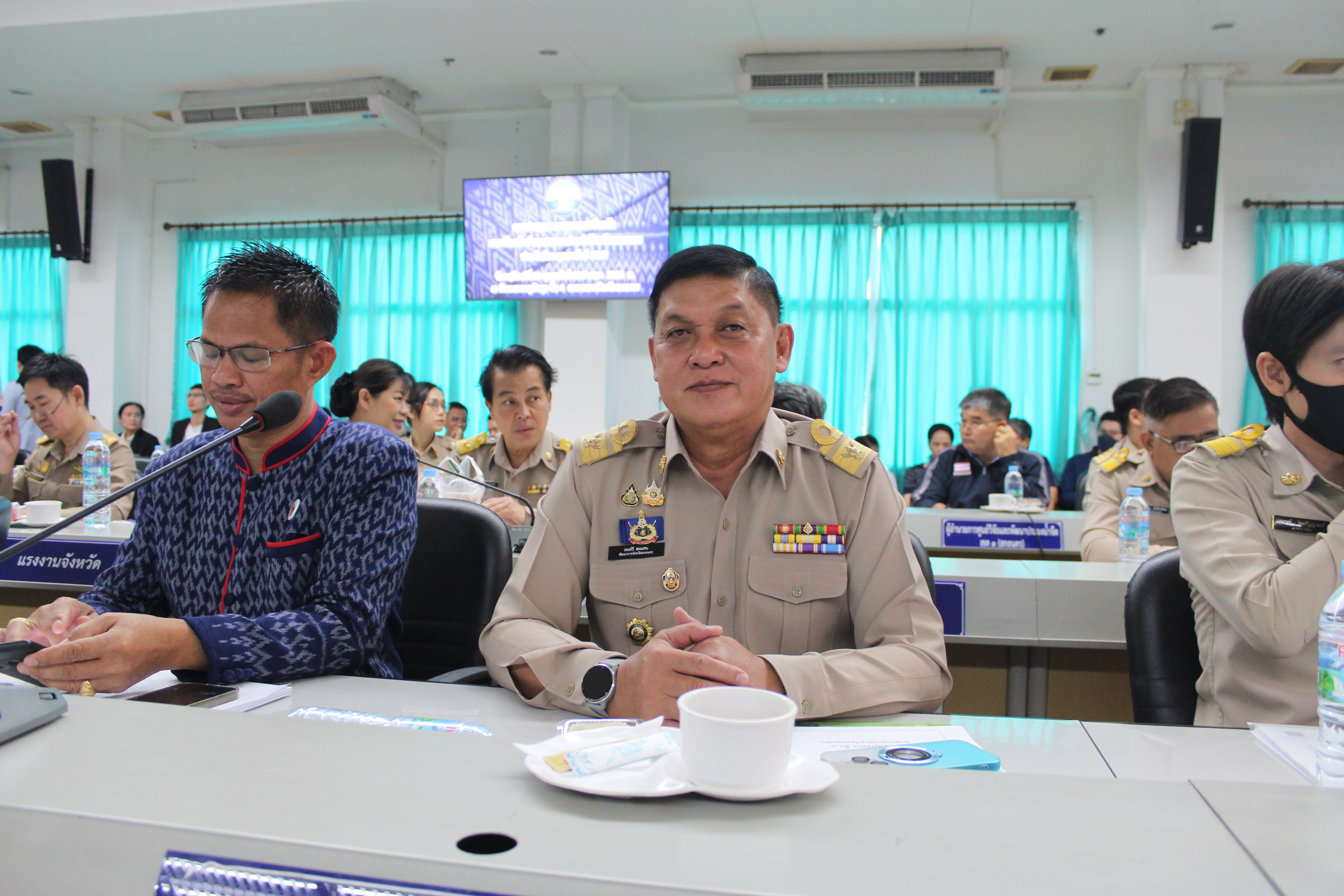 📢จังหวัดสกลนคร : ประชุมคณะกรมการจังหวัดและหัวหน้าส่วนราชการประจำจังหวัดสกลนคร ประจำเดือนกุมภาพันธ์ ๒๕๖๗