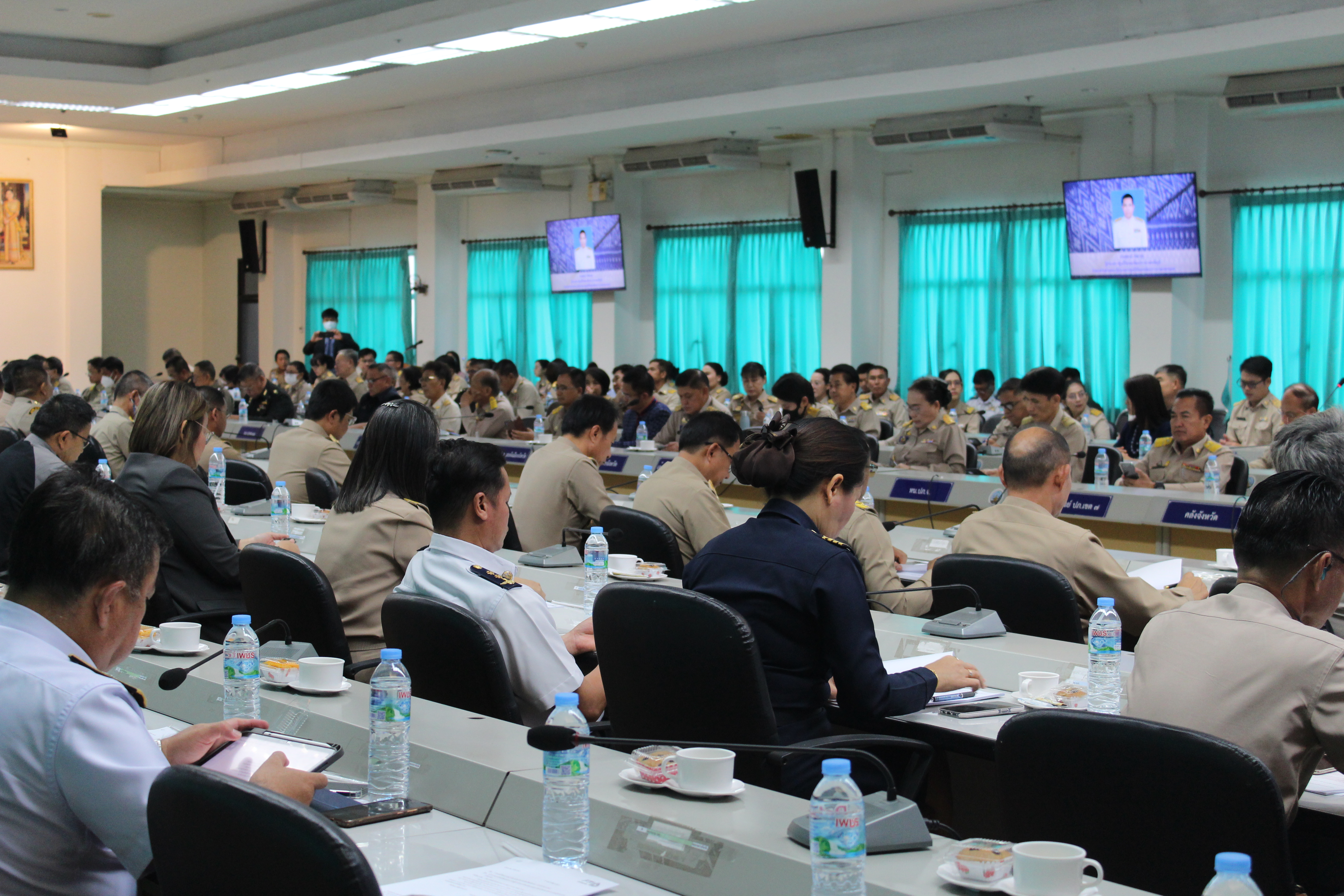 📢จังหวัดสกลนคร : ประชุมคณะกรมการจังหวัดและหัวหน้าส่วนราชการประจำจังหวัดสกลนคร ประจำเดือนกุมภาพันธ์ ๒๕๖๗