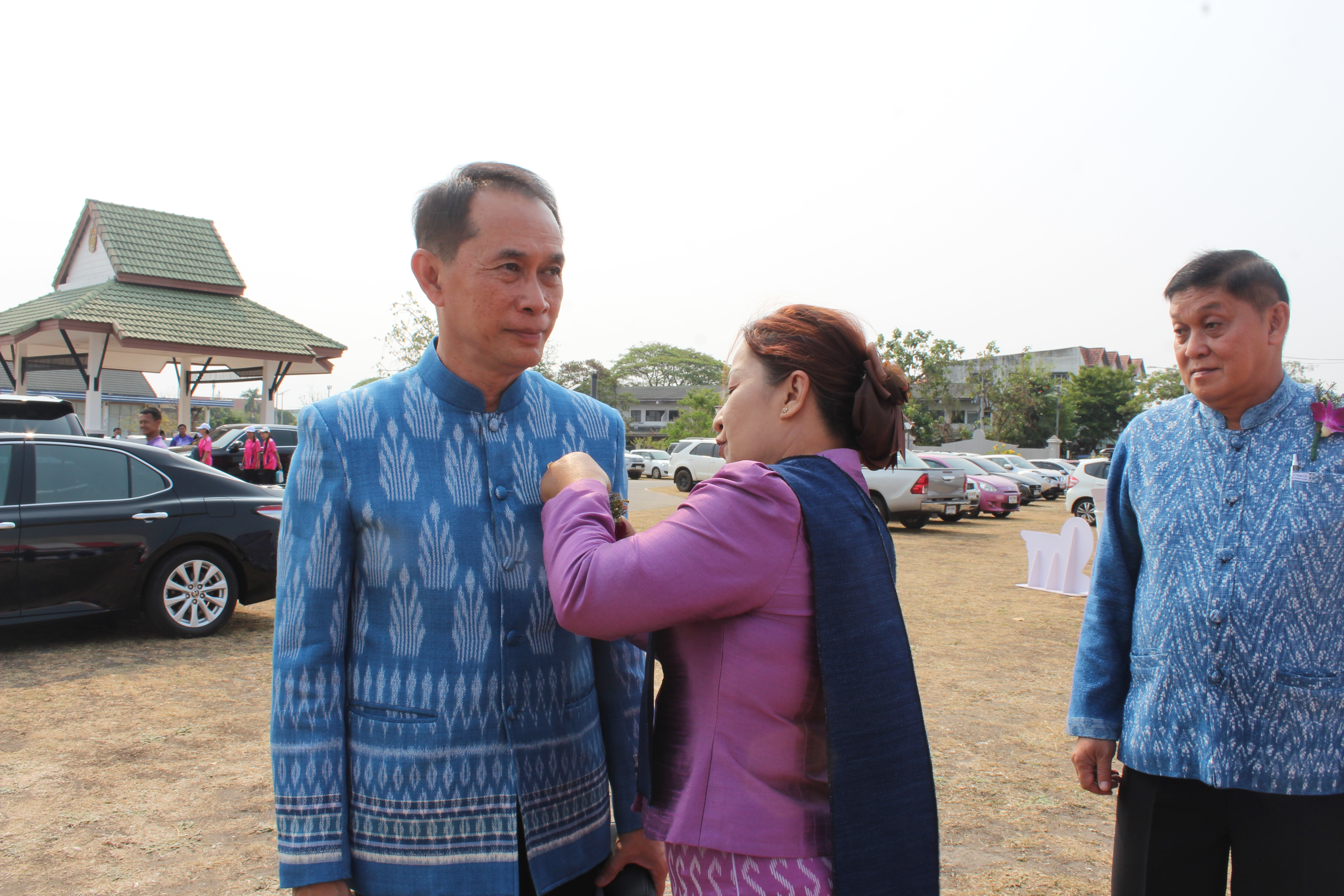 จังหวัดสกลนคร : รวมพลังสตรี บริหารกายให้ได้เหงื่อ เพื่อสุขภาพที่ดี ในงานวันสตรีสากลปี ๒๕๖๗