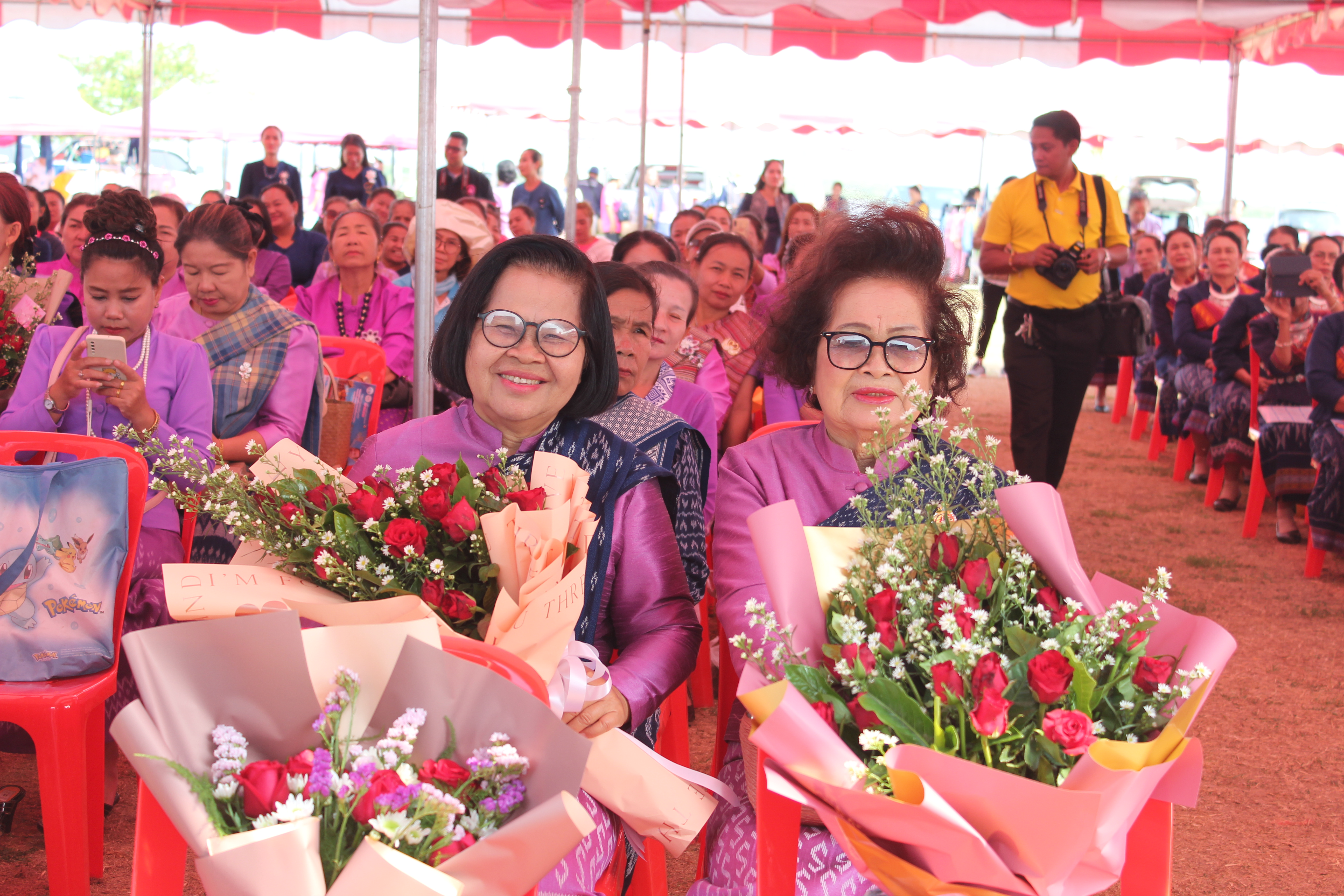 จังหวัดสกลนคร : รวมพลังสตรี บริหารกายให้ได้เหงื่อ เพื่อสุขภาพที่ดี ในงานวันสตรีสากลปี ๒๕๖๗