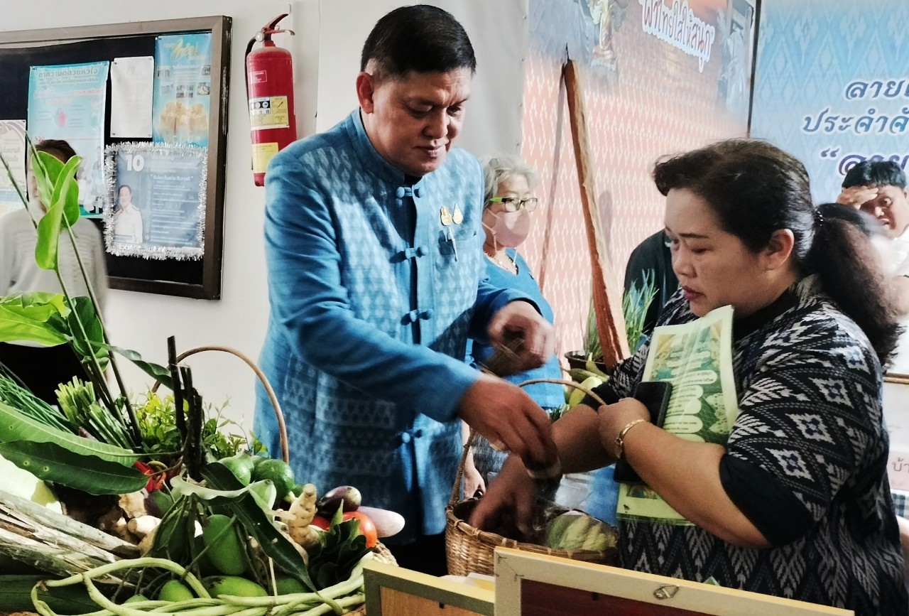 📢จังหวัดสกลนคร : จัดประกวดหมู่บ้านต้นแบบการน้อมนำแนวพระราชดำริไปประยุกต์ใช้ ตามโครงการ ๙;๑๐ ปฏิบัติบูชา สืบสาน รักษา ต่อยอด เพื่อพัฒนาชุมชน ปี ๒๕๖๗