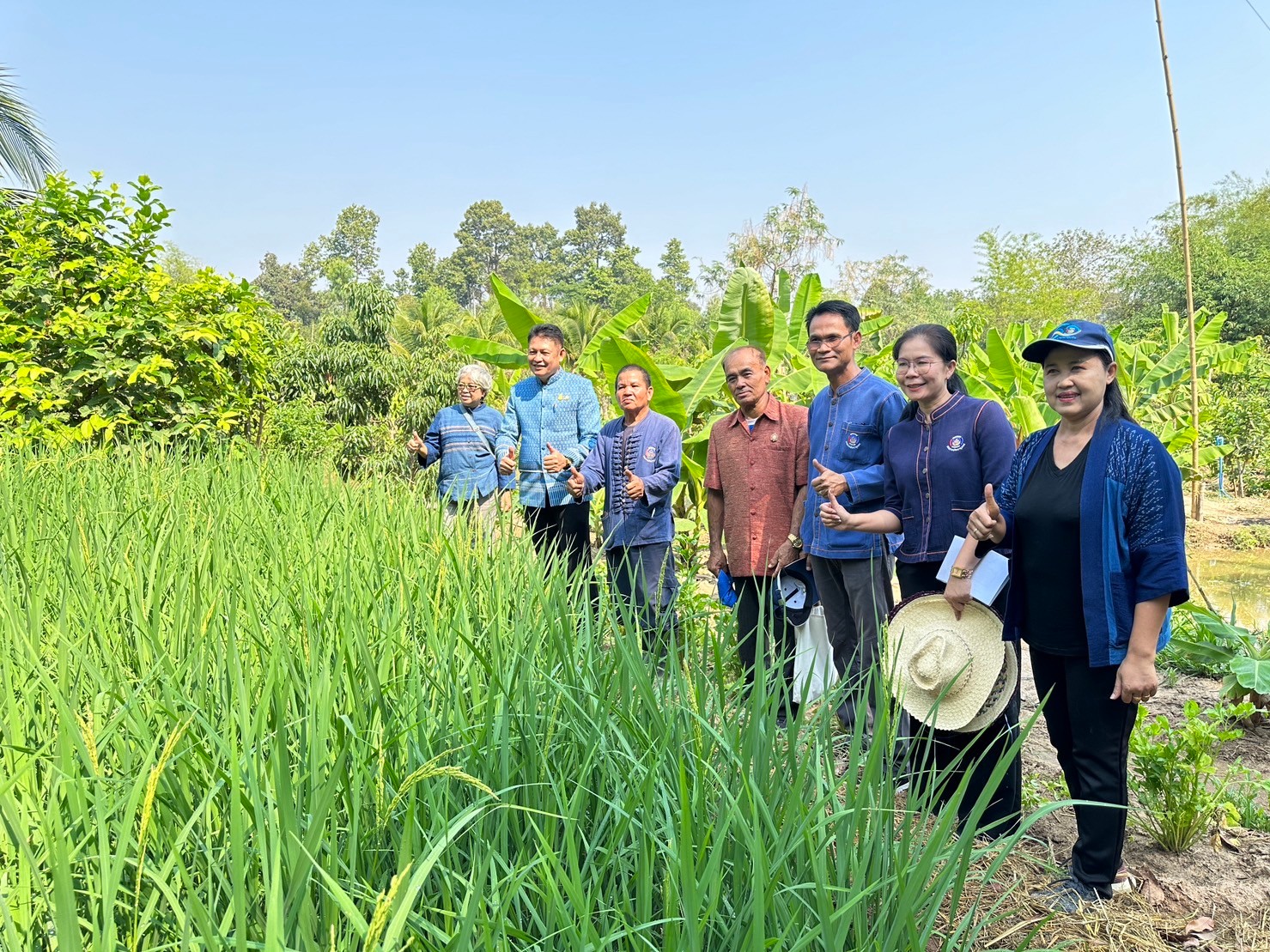 📢พช.สกลนคร : ผู้ตรวจราชการกรมการพัฒนาชุมชน นายสุรพล แก้วอินธิ ลงพื้นที่ตรวจราชการจังหวัดสกลนคร
