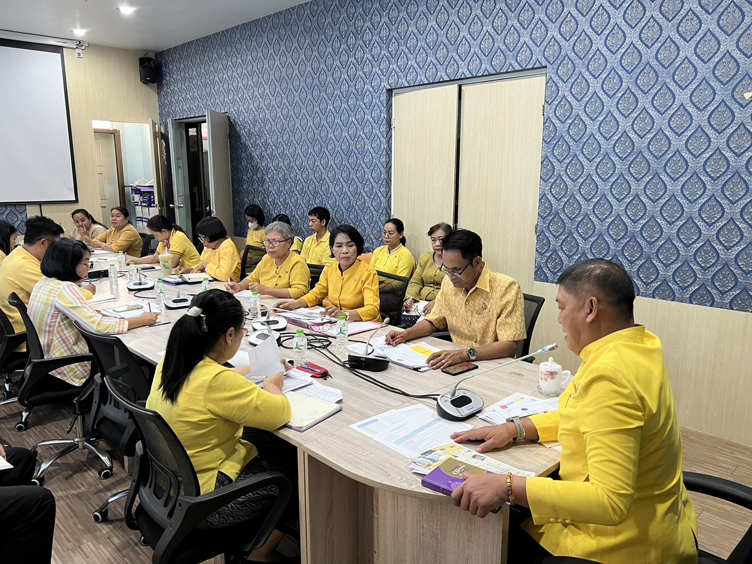 ประชุมติดตามการดำเนินงานตามตัวชี้วัดและค่าเป้าหมายการประเมินผลการปฏิบัติราชการปีงบประมาณ พ.ศ. ๒๕๖๗ รอบการประเมินที่ ๑