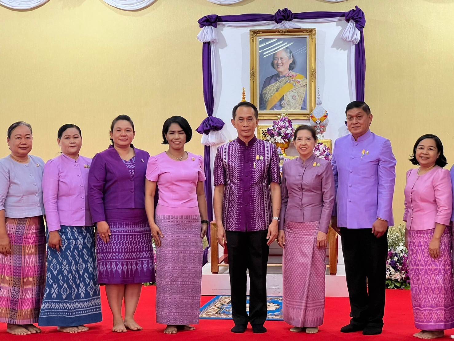 📢จังหวัดสกลนคร : ทอดผ้าป่าสมทบกองทุนพัฒนาเด็กชนบท ในพระราชูปถัมภ์สมเด็จพระเทพรัตนราชสุดาฯ สยามบรมราชกุมารี ประจำปี 2567