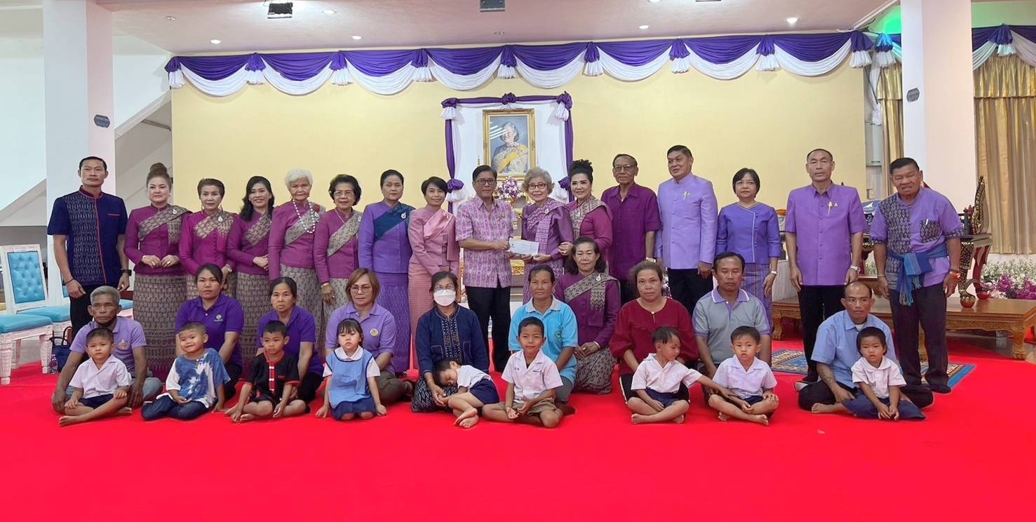 📢จังหวัดสกลนคร : ทอดผ้าป่าสมทบกองทุนพัฒนาเด็กชนบท ในพระราชูปถัมภ์สมเด็จพระเทพรัตนราชสุดาฯ สยามบรมราชกุมารี ประจำปี 2567