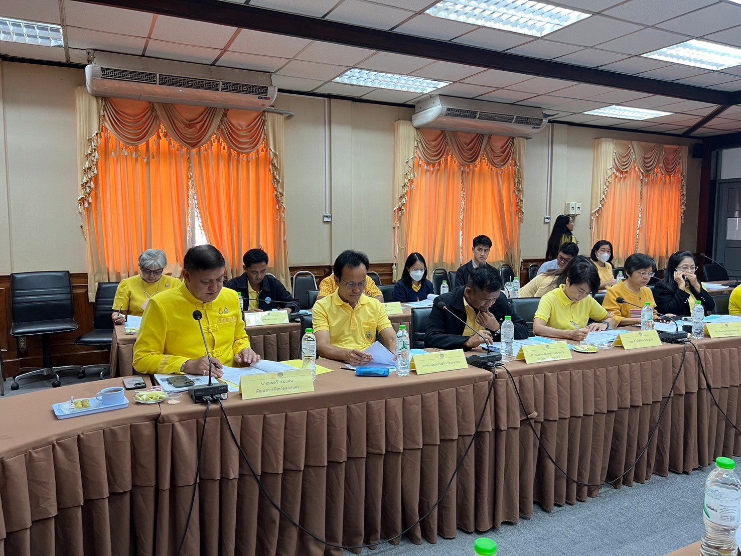 จังหวัดสกลนคร ประชุมคณะกรรมการขับเคลื่อนโครงการ 9 ; 10 ปฏิบัติบูชา“สืบสาน รักษา ต่อยอด” เพื่อพัฒนาชุมชน ประจำปี 2567