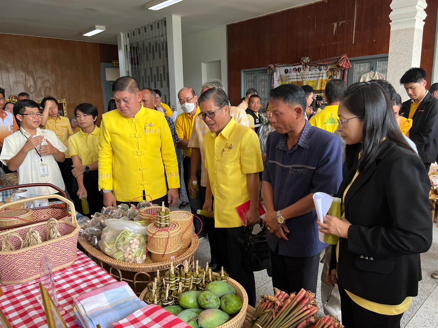 จังหวัดสกลนคร ประชุมคณะกรรมการขับเคลื่อนโครงการ 9 ; 10 ปฏิบัติบูชา“สืบสาน รักษา ต่อยอด” เพื่อพัฒนาชุมชน ประจำปี 2567