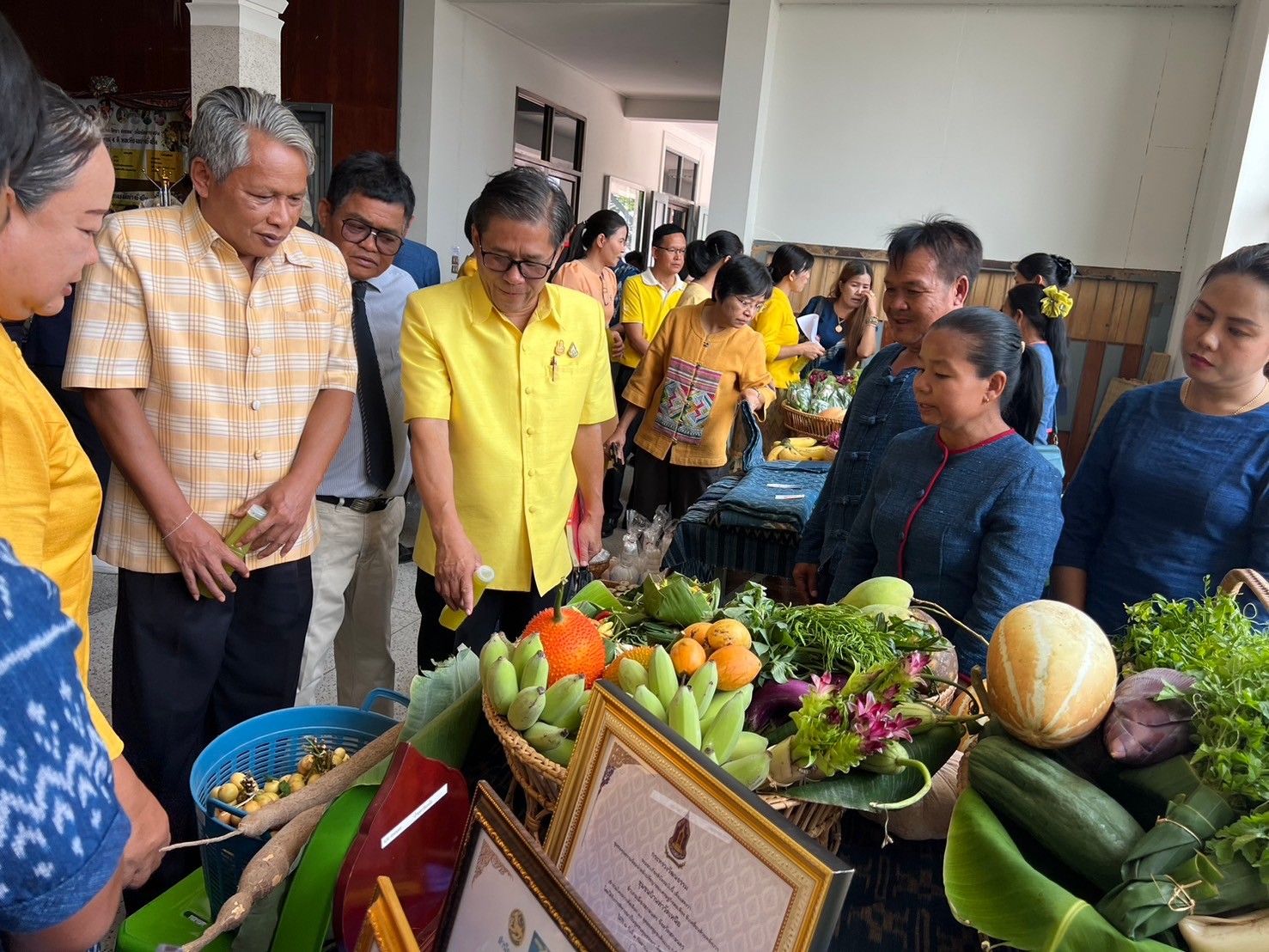 จังหวัดสกลนคร ประชุมคณะกรรมการขับเคลื่อนโครงการ 9 ; 10 ปฏิบัติบูชา“สืบสาน รักษา ต่อยอด” เพื่อพัฒนาชุมชน ประจำปี 2567