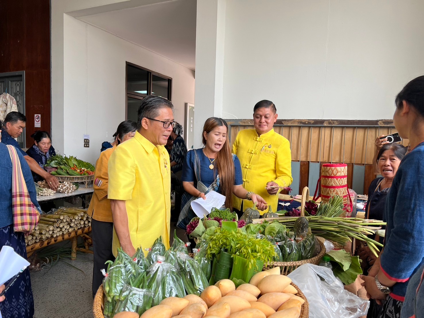 จังหวัดสกลนคร ประชุมคณะกรรมการขับเคลื่อนโครงการ 9 ; 10 ปฏิบัติบูชา“สืบสาน รักษา ต่อยอด” เพื่อพัฒนาชุมชน ประจำปี 2567