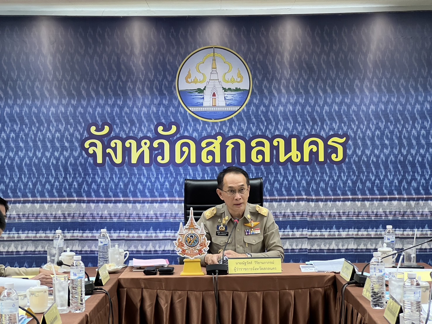 พช.สกลนคร : เชิญชวนดาวน์โหลดแอฟพลิเคชัน คลิกชุมชน เรียน รู้ ดู เที่ยว ทั่วไทย แอพเดียวจบ ครบเรื่องชุมชน