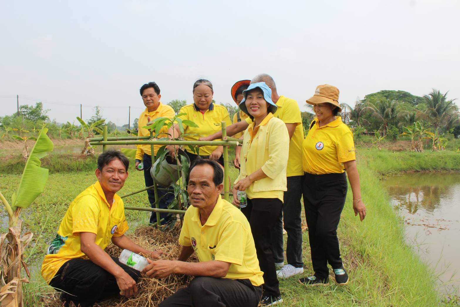 📢 จังหวัดสกลนคร : ดำเนินโครงการเฉลิมพระเกียรติพระบาทสมเด็จพระเจ้าอยู่หัว เนื่องในโอกาสมหามงคลเฉลิมพระชนมพรรษา 6 รอบ 28 กรกฎาคม 2567 กิจกรรม “เอามื้อสามัคคี ทำความดี ถวายเป็นพระราชกุศล”