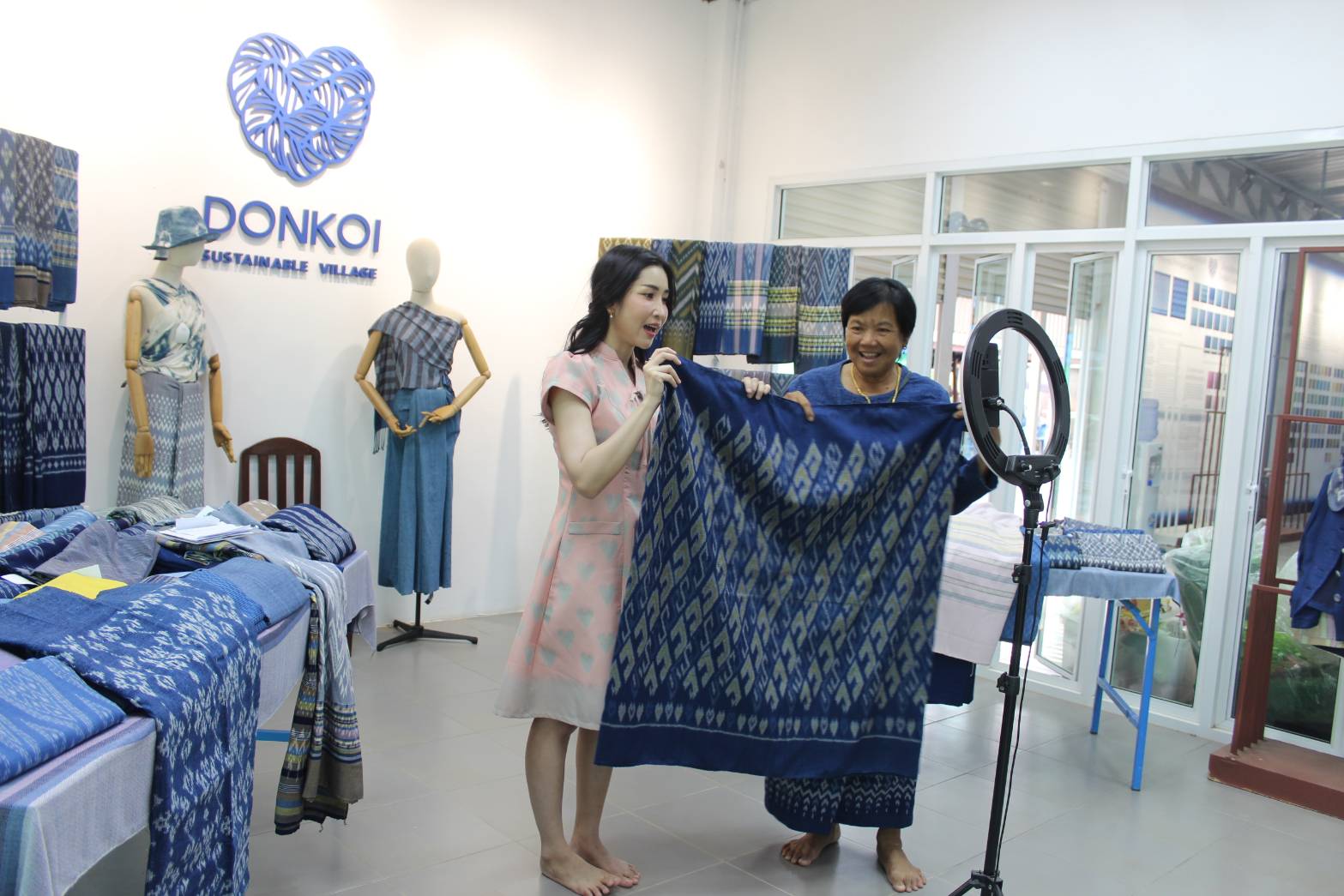 📢จังหวัดสกลนคร : ทดสอบตลาด และเผยแพร่มรดกแห่งภูมิปัญญา “ดอนกอยโมเดล”