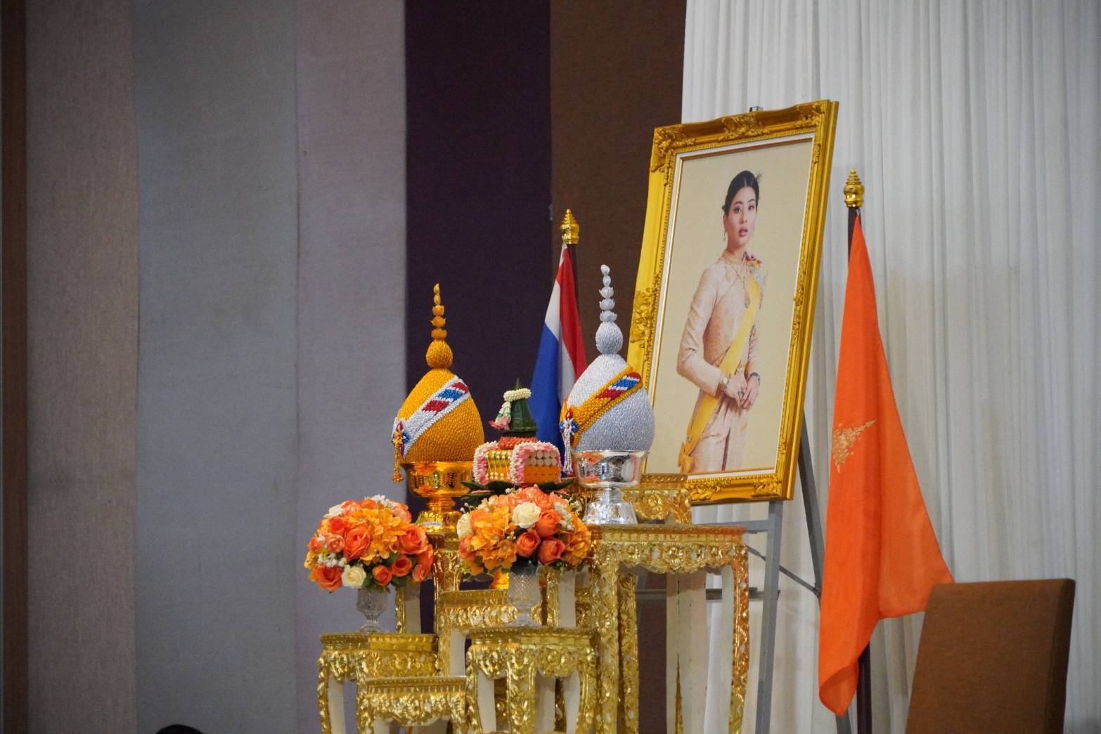 📢พช.สกลนคร: ร่วมกิจกรรมอบรมเชิงปฏิบัติการพัฒนาศักยภาพผู้ผลิต ผู้ประกอบการ OTOP ประเภทผ้าและเครื่องแต่งกาย ช่างทอผ้าและงานหัตถกรรม (Coaching) ผ้าลายพระราชทาน “ผ้าลายสิริวชิราภรณ์” และงานหัตถกรรม ในโครงการพัฒนาผลิตภัณฑ์ OTOP ประเภทผ้าและงานหัตถกรรม