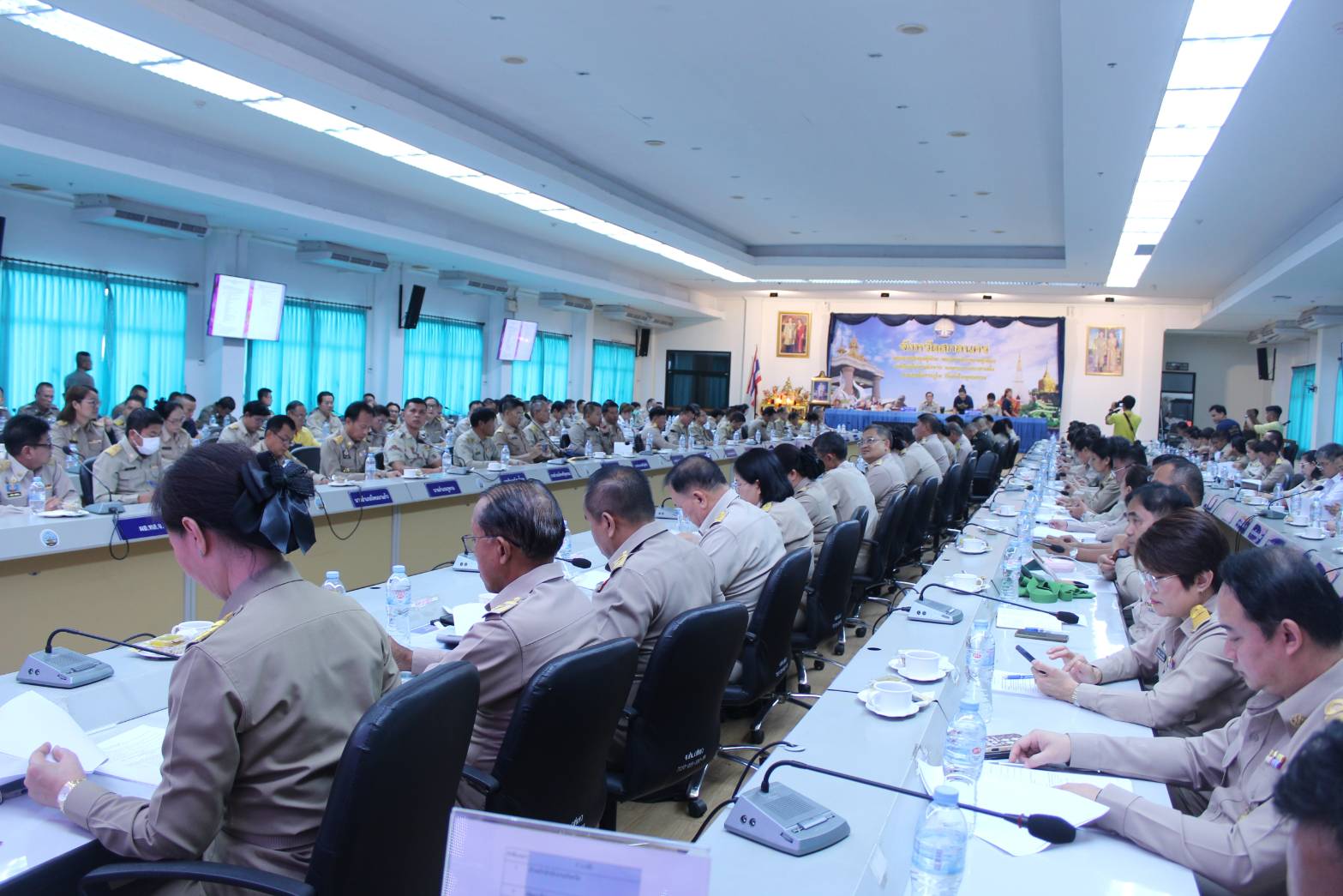 📢พช.สกลนคร : ร่วมประชุมคณะกรมการจังหวัดสกลนคร และหัวหน้าส่วนราชการประจำจังหวัดสกลนคร ประจำเดือนพฤษภาคม ๒๕๖๗