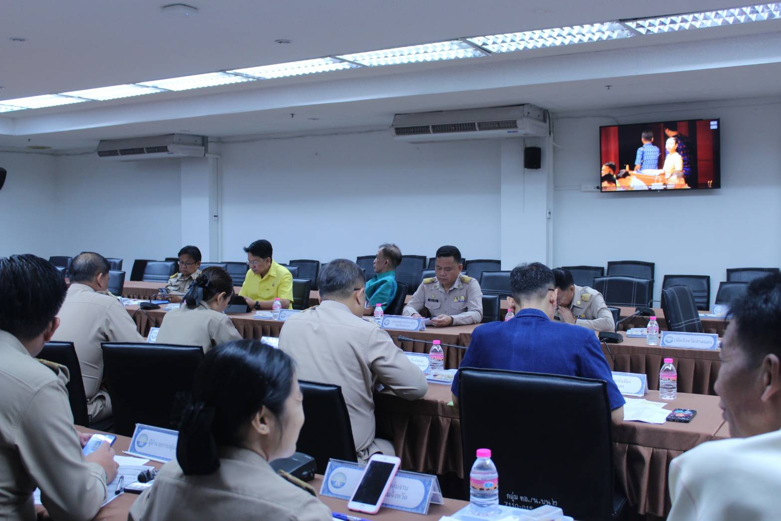 📢จังหวัดสกลนคร : ร่วมประชุมขับเคลื่อนและติดตามนโยบายของรัฐบาล และภารกิจสำคัญของปลัดกระทรวงมหาดไทยประจำปีงบประมาณ พ.ศ. ๒๕๖๗ (เดือนพฤษภาคม ๒๕๖๗) ผ่านระบบวีดิทัศน์ทางไกล (VCS)