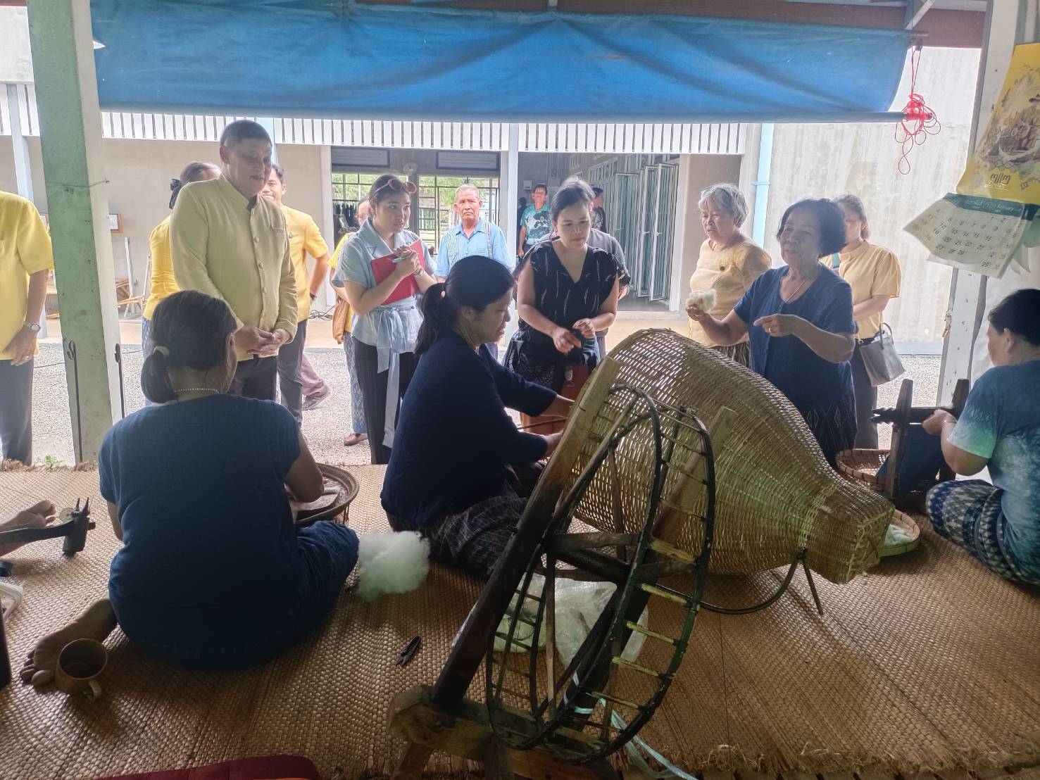 พช.สกลนคร ต้อนรับคณะสำรวจสถานที่ดูงานจากกรมสารนิเทศ กระทรวงการต่างประเทศ