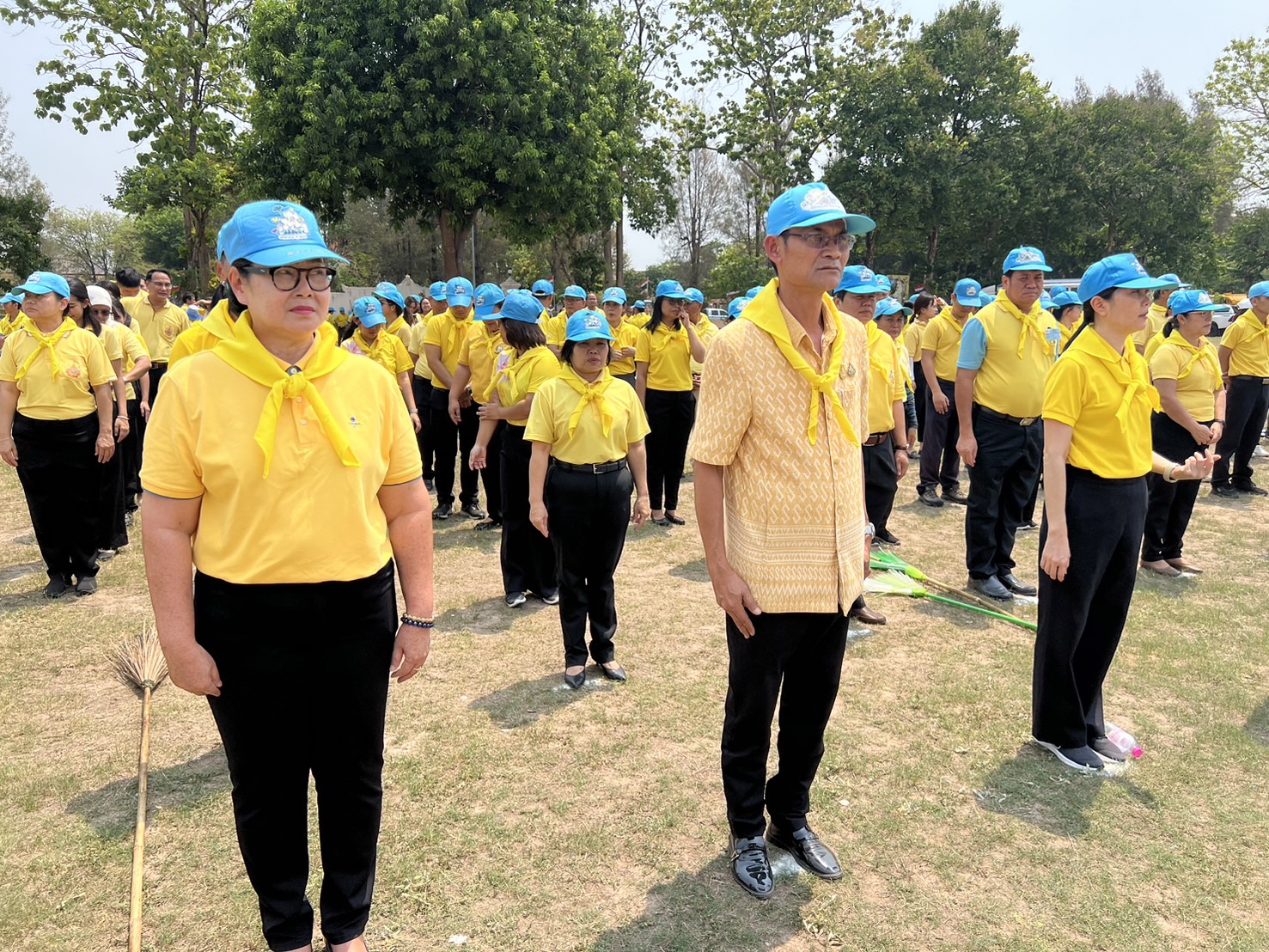พช.สกลนคร : ร่วมกิจกรรมจิตอาสาพัฒนาเฉลิมพระเกียรติพระบาทสมเด็จพระเจ้าอยู่หัว เนื่องในโอกาสพระราชพิธีมหามงคลเฉลิมพระชนมพรรษา ๖ รอบ ๒๘ กรกฎาคม ๒๕๖๗ Big Cleaning Day บริเวณศาลากลางจังหวัดสกลนคร