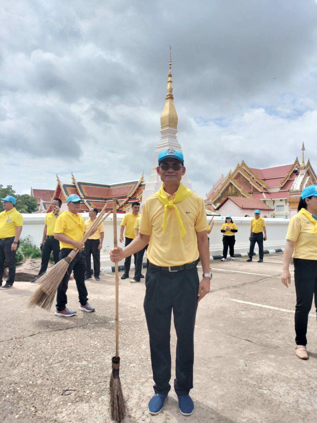 📢จิตอาสาพระราชทาน จังหวัดสกลนคร ทำความดีด้วยหัวใจ ร่วมกิจกรรมบำเพ็ญสาธารณประโยชน์และสาธารณกุศล เนื่องในโอกาสวันคล้ายวันเฉลิมพระชนมพรรษา สมเด็จพระนางเจ้าฯ พระบรมราชินี 3 มิถุนายน 2567