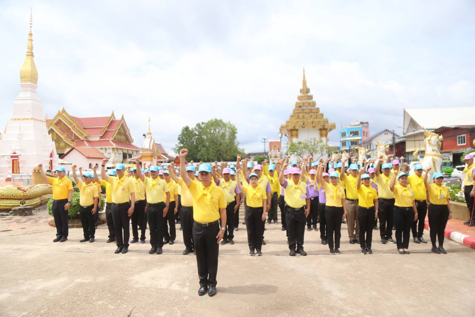 📢จิตอาสาพระราชทาน จังหวัดสกลนคร ทำความดีด้วยหัวใจ ร่วมกิจกรรมบำเพ็ญสาธารณประโยชน์และสาธารณกุศล เนื่องในโอกาสวันคล้ายวันเฉลิมพระชนมพรรษา สมเด็จพระนางเจ้าฯ พระบรมราชินี 3 มิถุนายน 2567
