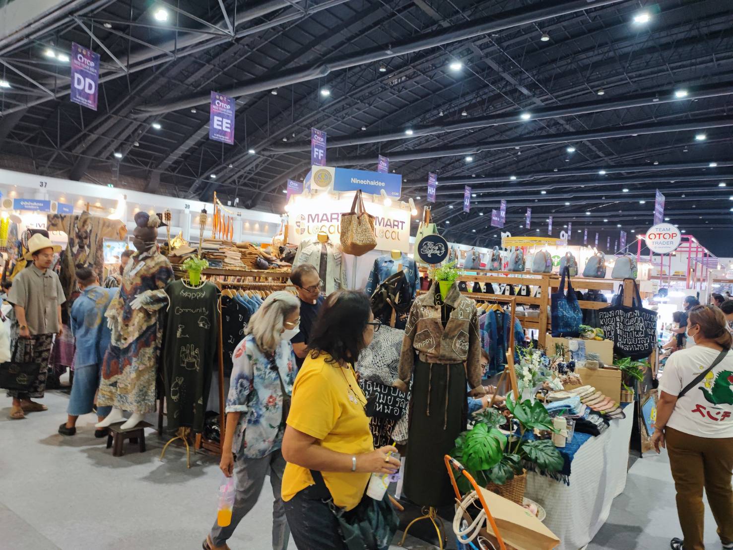 📢พช.สกลนคร : ขอเชิญเที่ยวงาน OTOP MIDYEAR ๒๐๒๔ “หลากหลายผลิตภัณฑ์ สีสันภูมิปัญญาไทย” ระหว่าง ๘ – ๑๖ มิ.ย. ๖๗ ณ อิมแพ็ค เมืองทองธานี