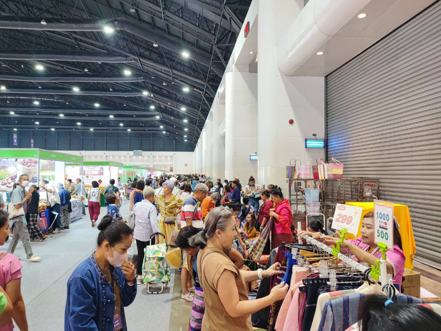 📢พช.สกลนคร : ขอเชิญเที่ยวงาน OTOP MIDYEAR ๒๐๒๔ “หลากหลายผลิตภัณฑ์ สีสันภูมิปัญญาไทย” ระหว่าง ๘ – ๑๖ มิ.ย. ๖๗ ณ อิมแพ็ค เมืองทองธานี
