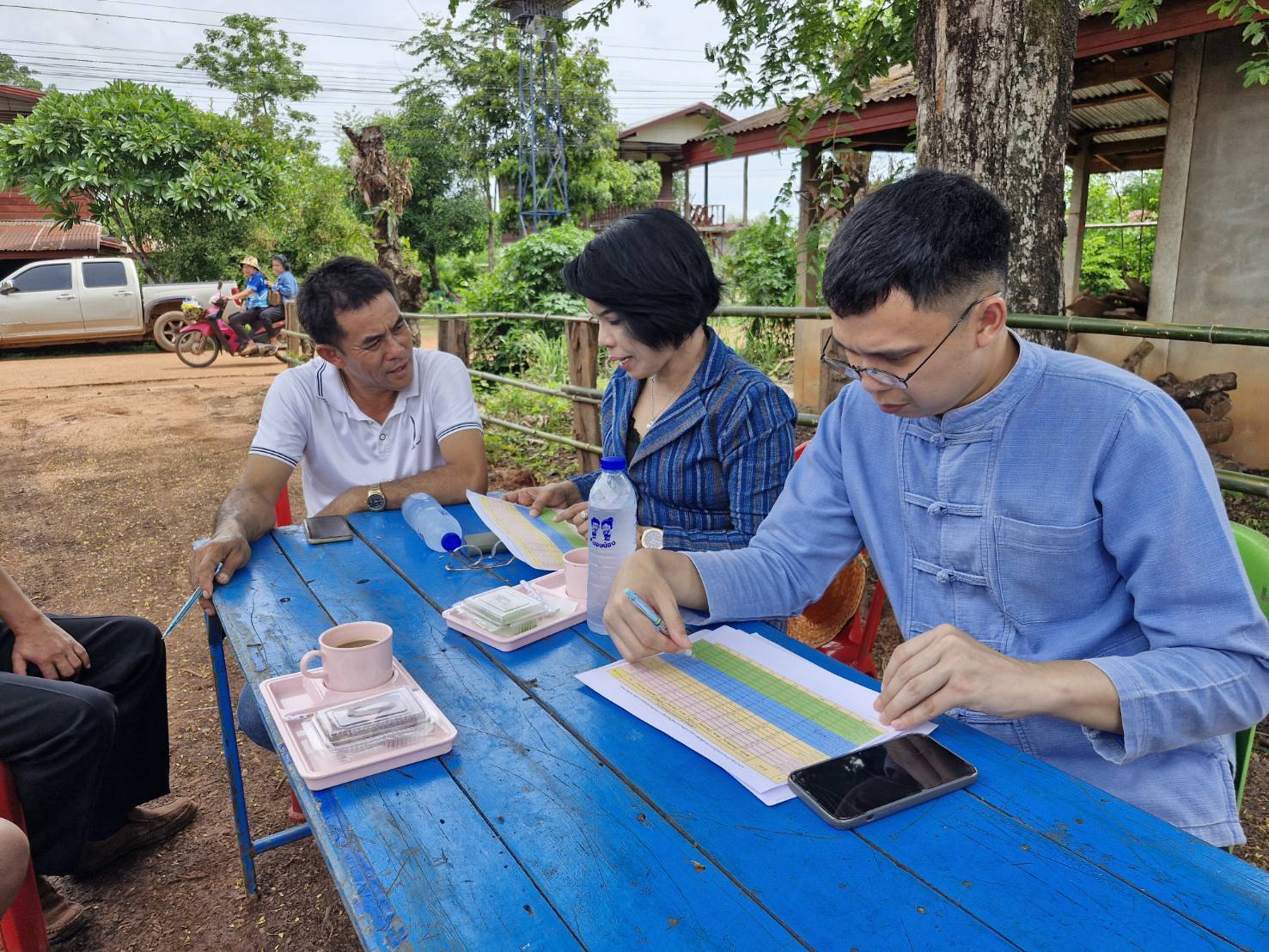 📢พช.สกลนคร : เร่งขับเคลื่อนการดำเนินงานหมู่บ้านป้องกันและแก้ไขปัญหายาเสพติด โดยกองทุนแม่ของแผ่นดิน ตามนโยบายของกระทรวงมหาดไทย