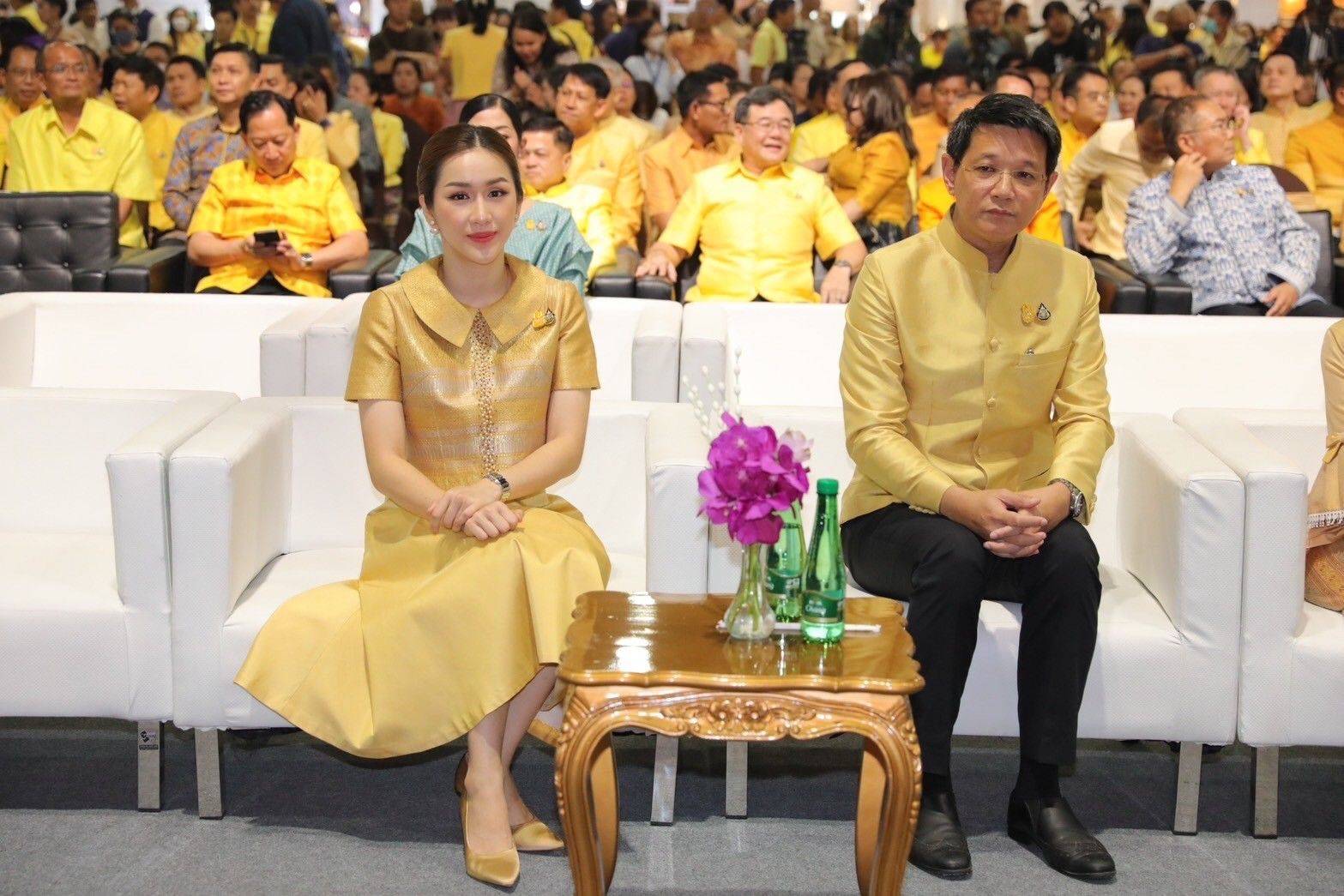 มท.๑ เปิดงาน OTOP MIDYEAR ๒๐๒๔ “หลากหลายผลิตภัณฑ์ สีสันภูมิปัญญาไทย” ระหว่าง ๘ – ๑๖ มิ.ย. ๖๗ ณ อิมแพ็ค เมืองทองธานี