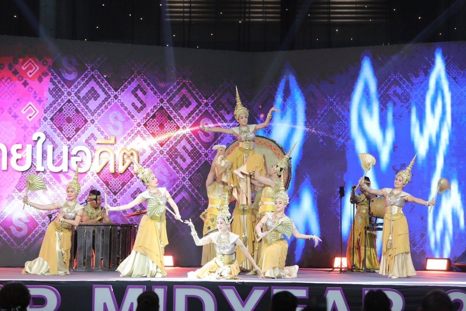 มท.๑ เปิดงาน OTOP MIDYEAR ๒๐๒๔ “หลากหลายผลิตภัณฑ์ สีสันภูมิปัญญาไทย” ระหว่าง ๘ – ๑๖ มิ.ย. ๖๗ ณ อิมแพ็ค เมืองทองธานี