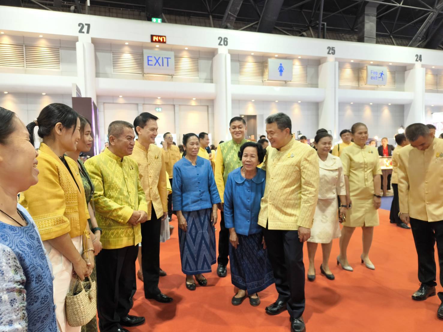 มท.๑ เปิดงาน OTOP MIDYEAR ๒๐๒๔ “หลากหลายผลิตภัณฑ์ สีสันภูมิปัญญาไทย” ระหว่าง ๘ – ๑๖ มิ.ย. ๖๗ ณ อิมแพ็ค เมืองทองธานี