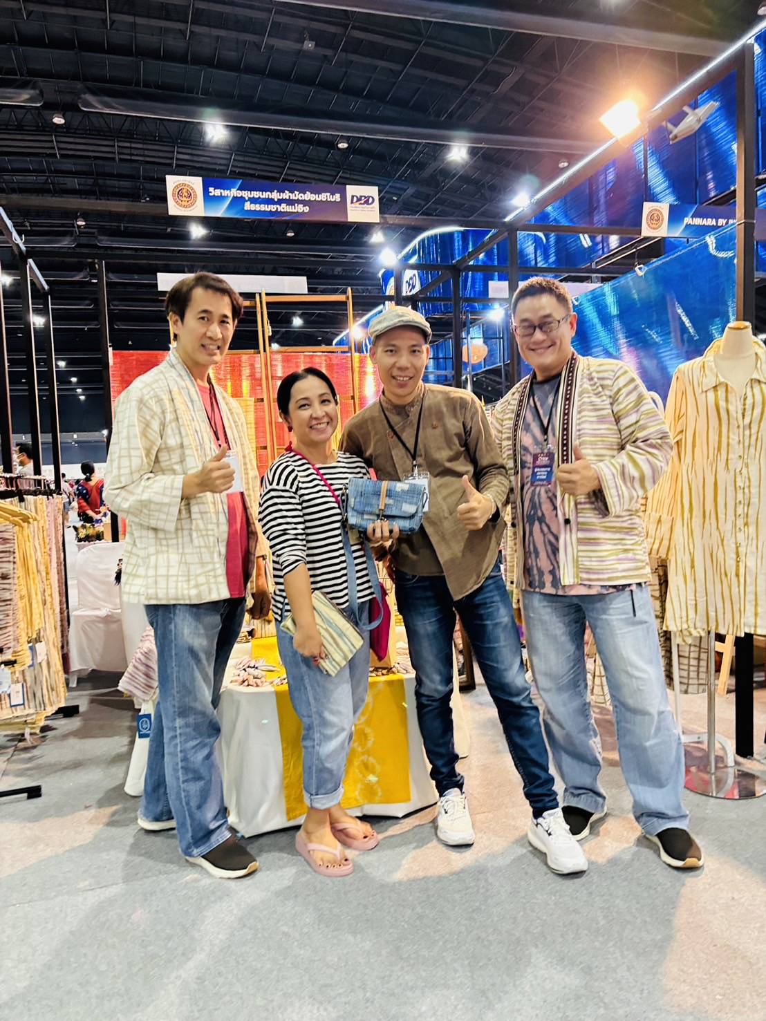 📢 ขอเชิญเที่ยวงาน OTOP MIDYEAR ๒๐๒๔ “หลากหลายผลิตภัณฑ์ สีสันภูมิปัญญาไทย” ระหว่าง ๘ – ๑๖ มิ.ย. ๖๗ ณ อิมแพ็ค เมืองทองธานี