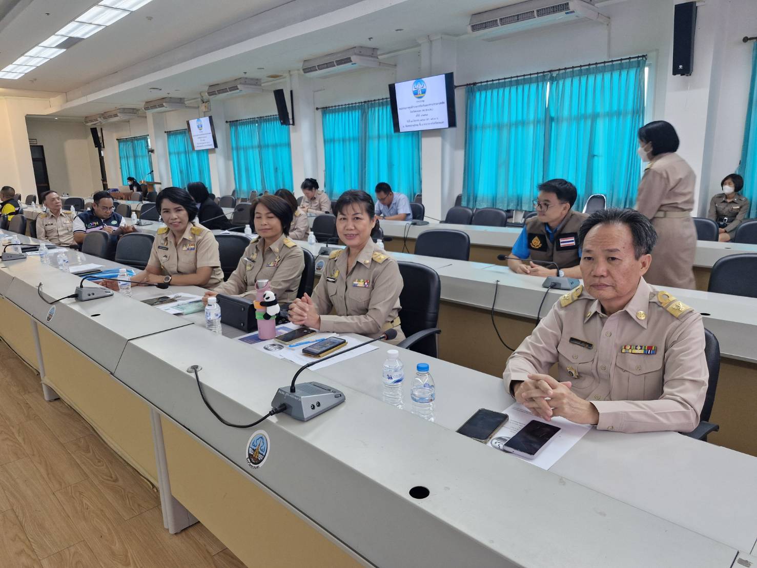 ว่าฯ สกลนคร เป็นประธานในการประชุมคณะกรรมการ ศอ.ปส.จ.สน.