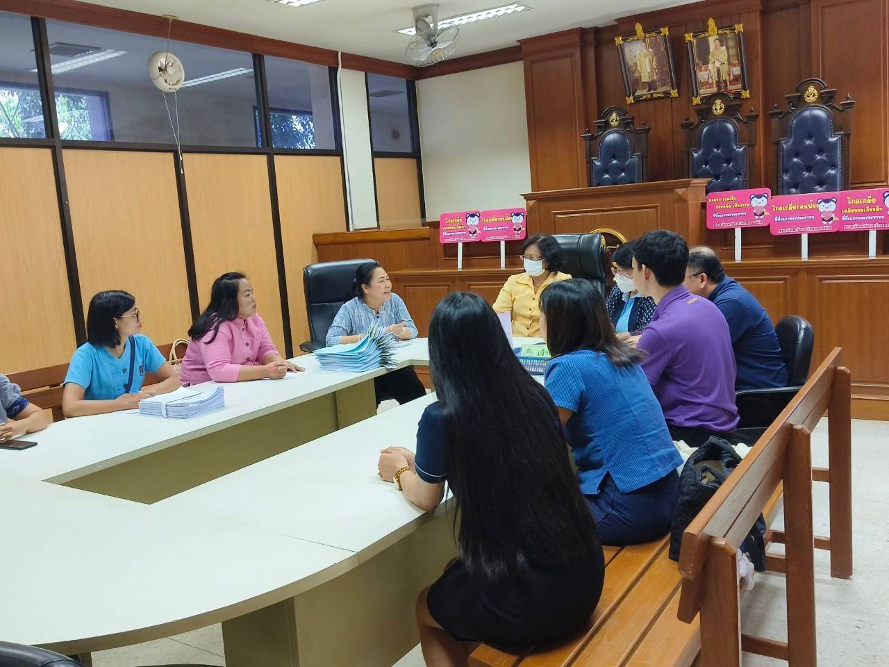📢จังหวัดสกลนคร เตรียมความพร้อมการไกล่เกลี่ยก่อนฟ้องลูกหนี้กองทุนพัฒนาบทบาทสตรี