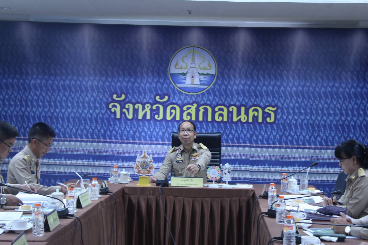 📢พช.สกลนคร : ร่วมประชุมหน่วยงานสังกัดกระทรวงมหาดไทยและนายอำเภอ