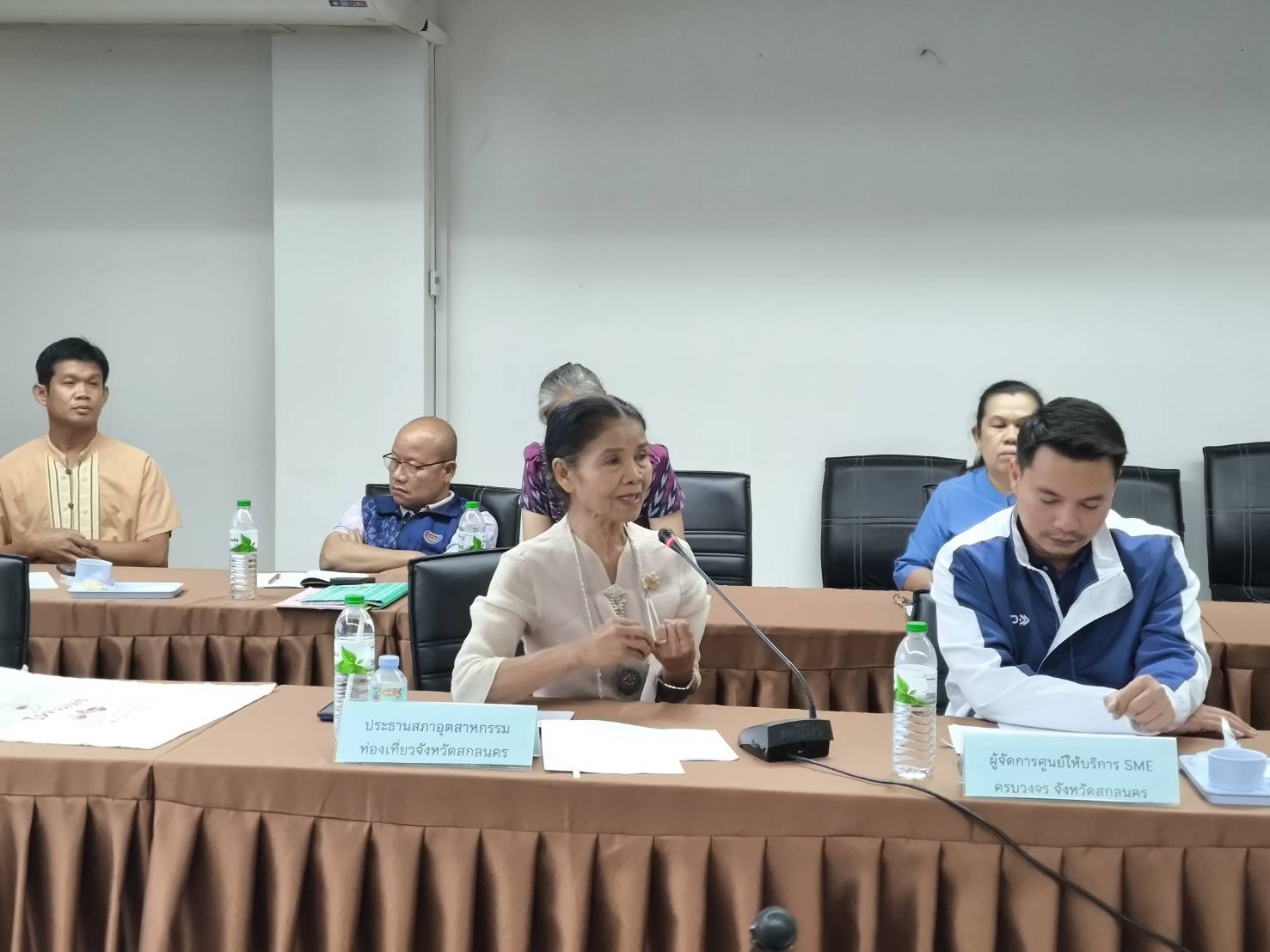 จังหวัดสกลนคร : จัดประชุมคณะกรรมการเครือข่ายองค์ความรู้ (Knowledge – Based OTOP : KBO) จังหวัดสกลนคร