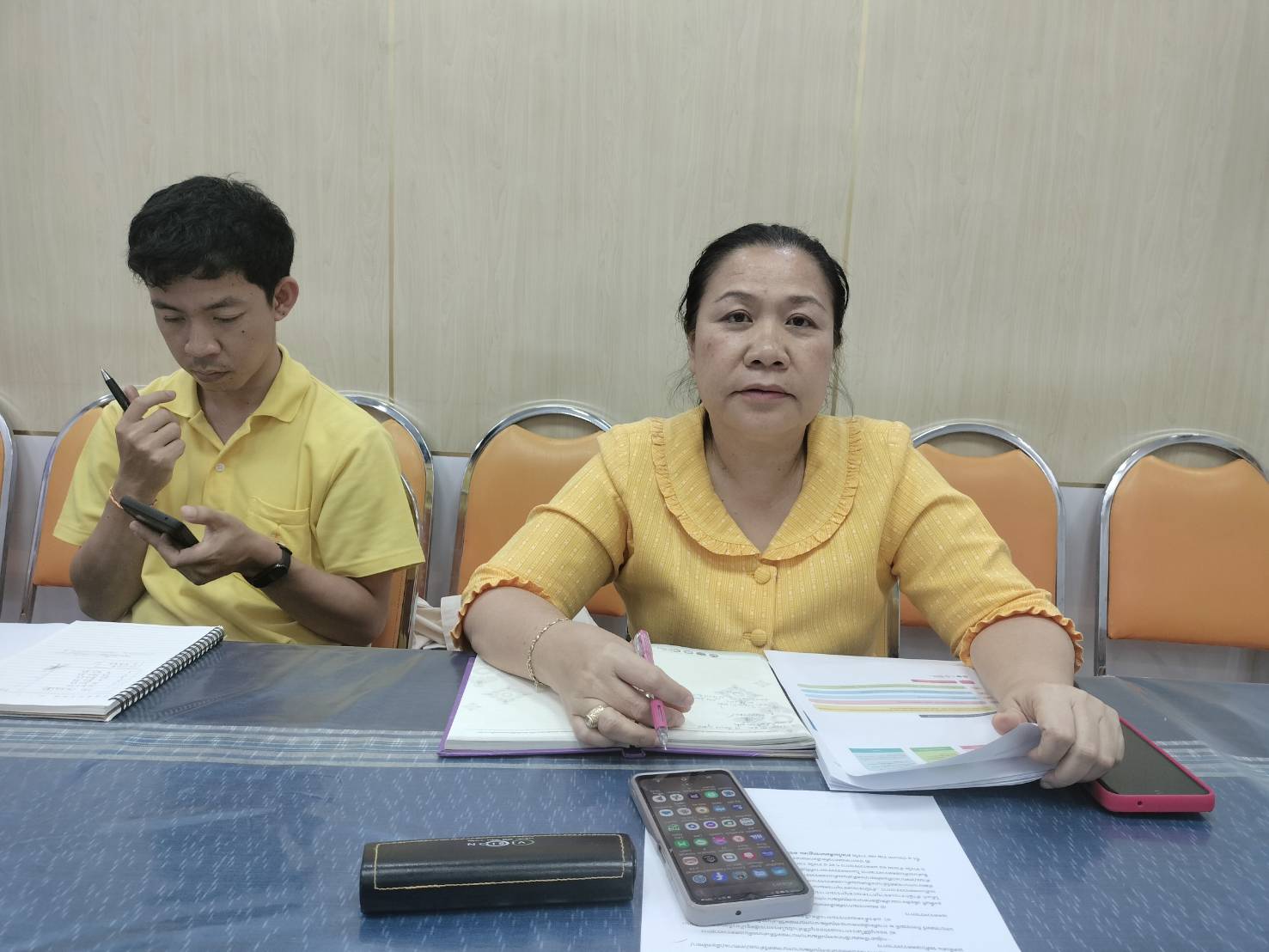 พช.สกลนคร ร่วมรับฟังการประชุมชี้แจง เร่งรัด กำกับ ติดตาม การดำเนินงานกองทุนพัฒนาบทบาทสตรี ผ่านระบบวีดีทัศน์ทางไกล (Video Conference) ครั้งที่ 5/2567