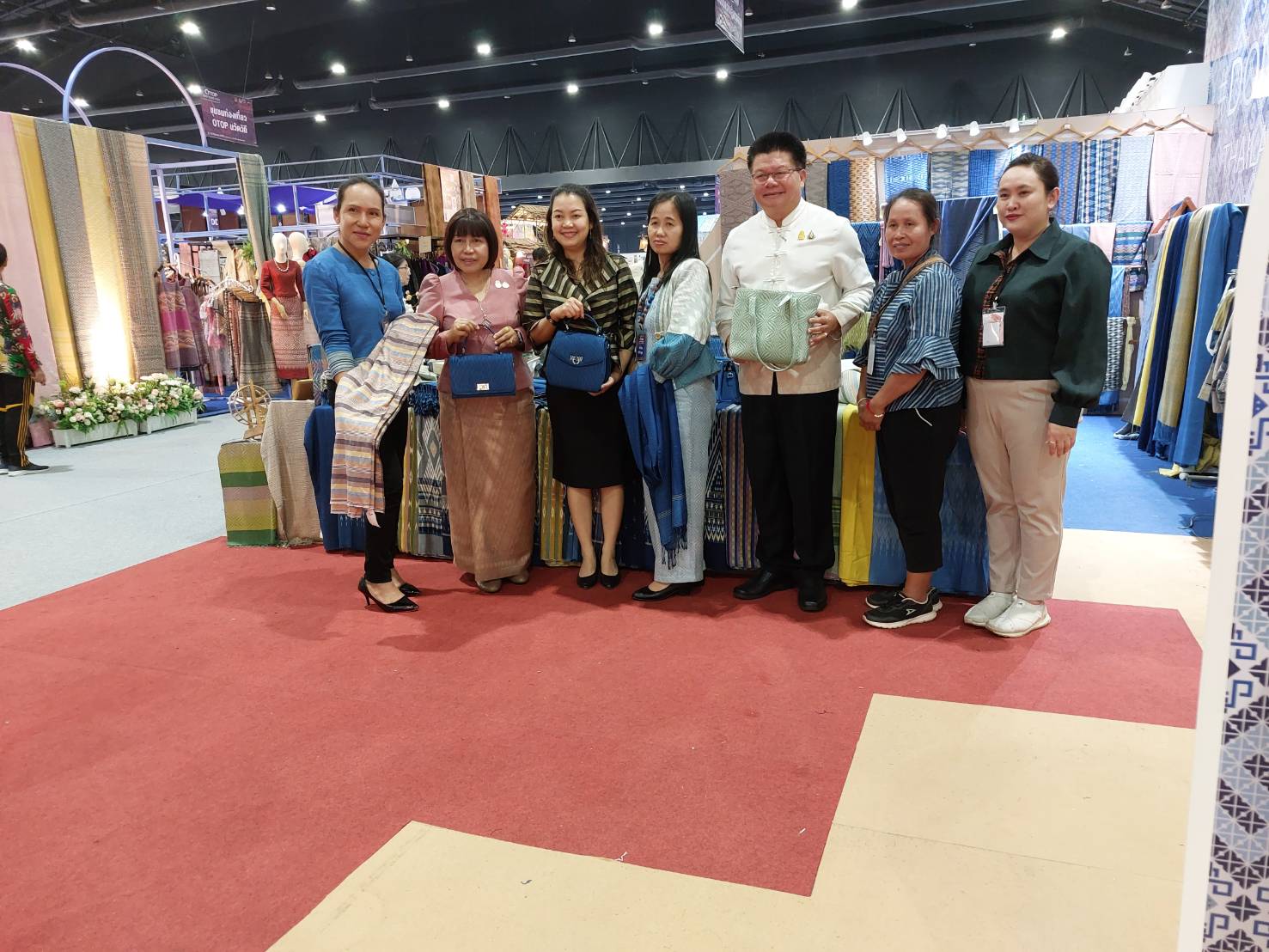 ขอเชิญเที่ยวงาน OTOP MIDYEAR ๒๐๒๔ “หลากหลายผลิตภัณฑ์ สีสันภูมิปัญญาไทย” ระหว่าง ๘ – ๑๖ มิ.ย. ๖๗ ณ อิมแพ็ค เมืองทองธานี