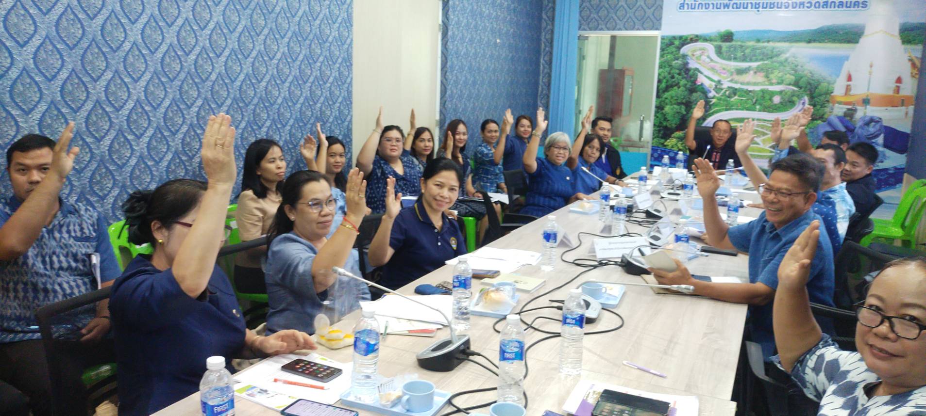 🔊พช.สกลนคร : ดำเนินการประชุมคณะทำงานด้านการเกษตรเพื่อเป็นกลไกขับเคลื่อนการพัฒนาเศรษฐกิจฐานรากระดับจังหวัด☄️☄️