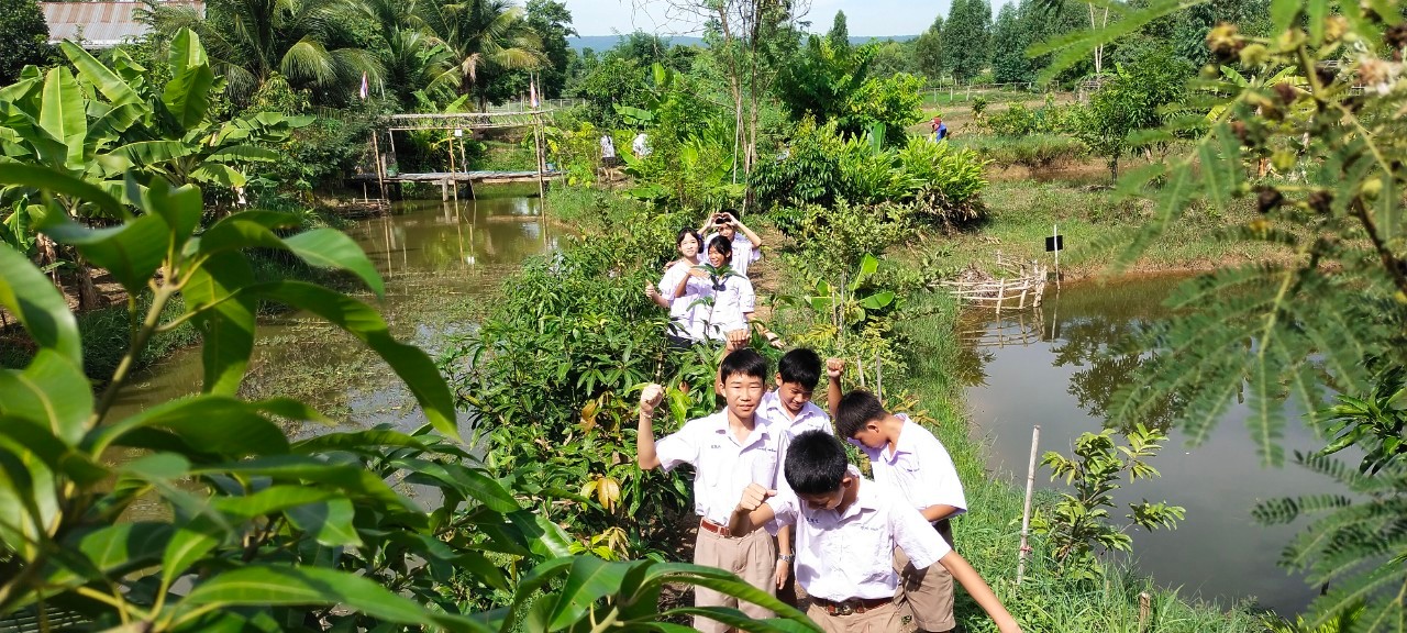 📢 จังหวัดสกลนคร : ขับเคลื่อนโครงการ โคก หนอง นา อารยเกษตร เฉลิมพระเกียรติพระบาทสมเด็จพระเจ้าอยู่หัว เนื่องในโอกาสพระราชพิธีมหามงคลเฉลิมพระชนมพรรษา ๖ รอบ ๒๘ กรกฎาคม ๒๕๖๗ กิจกรรม “จิตอาสา พัฒนาพื้นที่โคก หนอง นา อารยเกษตร”