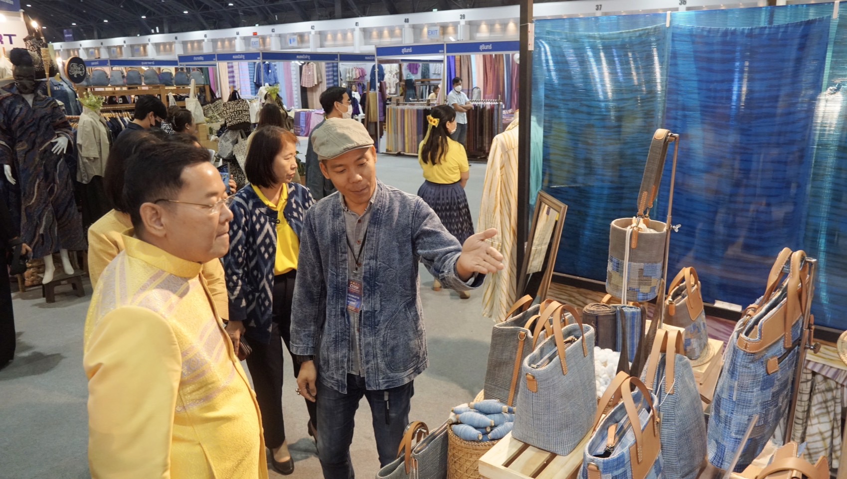 📢พช.สกลนคร : ขอเชิญเที่ยวงาน OTOP MIDYEAR ๒๐๒๔ “หลากหลายผลิตภัณฑ์ สีสันภูมิปัญญาไทย” ระหว่าง ๘ – ๑๖ มิ.ย. ๖๗ ณ อิมแพ็ค เมืองทองธานี