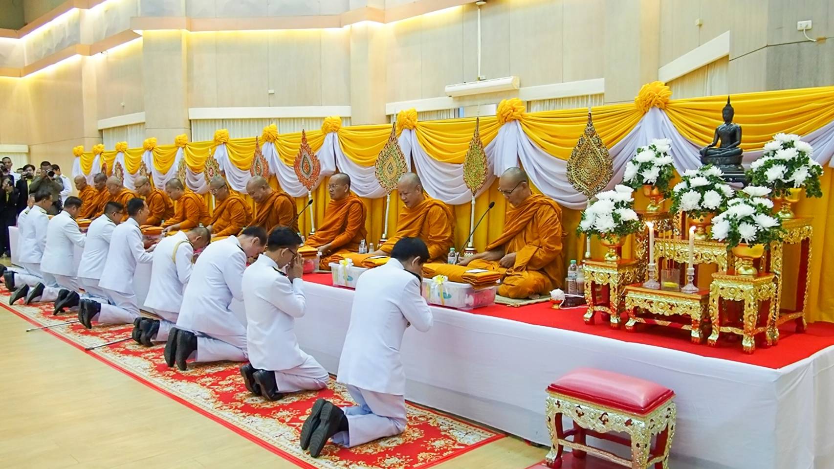 📢จังหวัดสกลนคร จัดพิธีทางศาสนามหามงคล ถวายพระราชกุศล เฉลิมพระเกียรติพระบาทสมเด็จพระเจ้าอยู่หัว เนื่องในโอกาสพระราชพิธีมหามงคลเฉลิมพระชนมพรรษา 6 รอบ 28 กรกฎาคม 2567