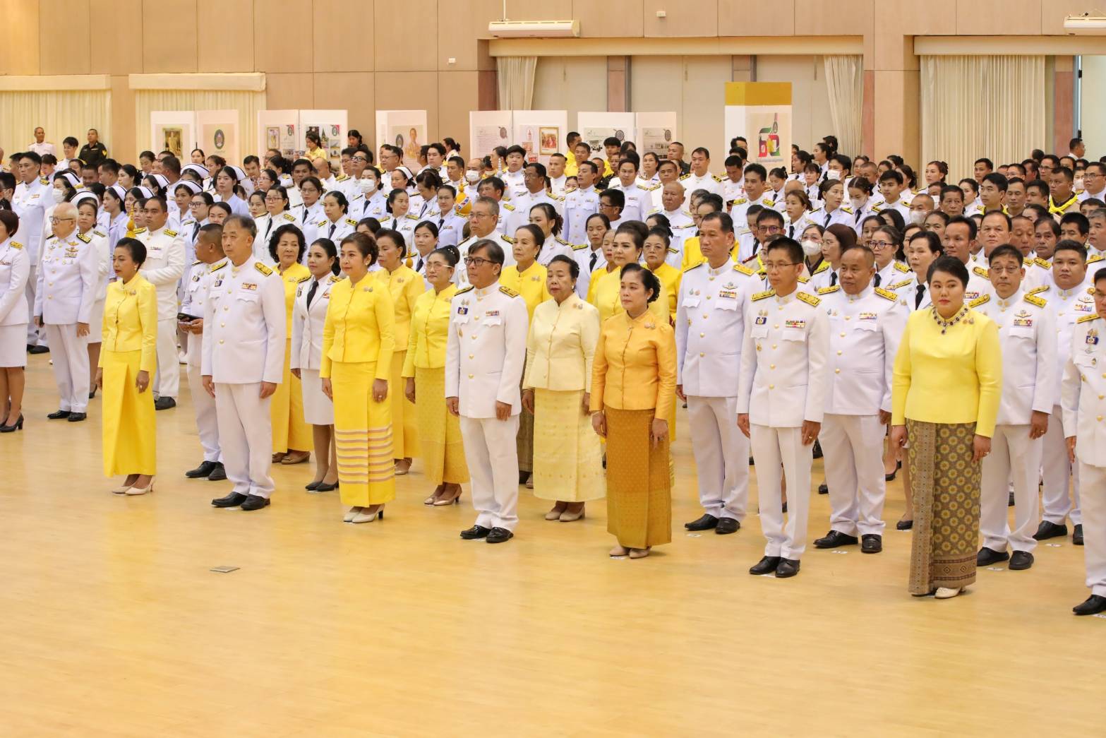 พช.สกลนคร : ร่วมพิธีถวายสัตย์ปฏิญาณ เพื่อเป็นข้าราชการที่ดีและพลังของแผ่นดิน ประจำปี 2567