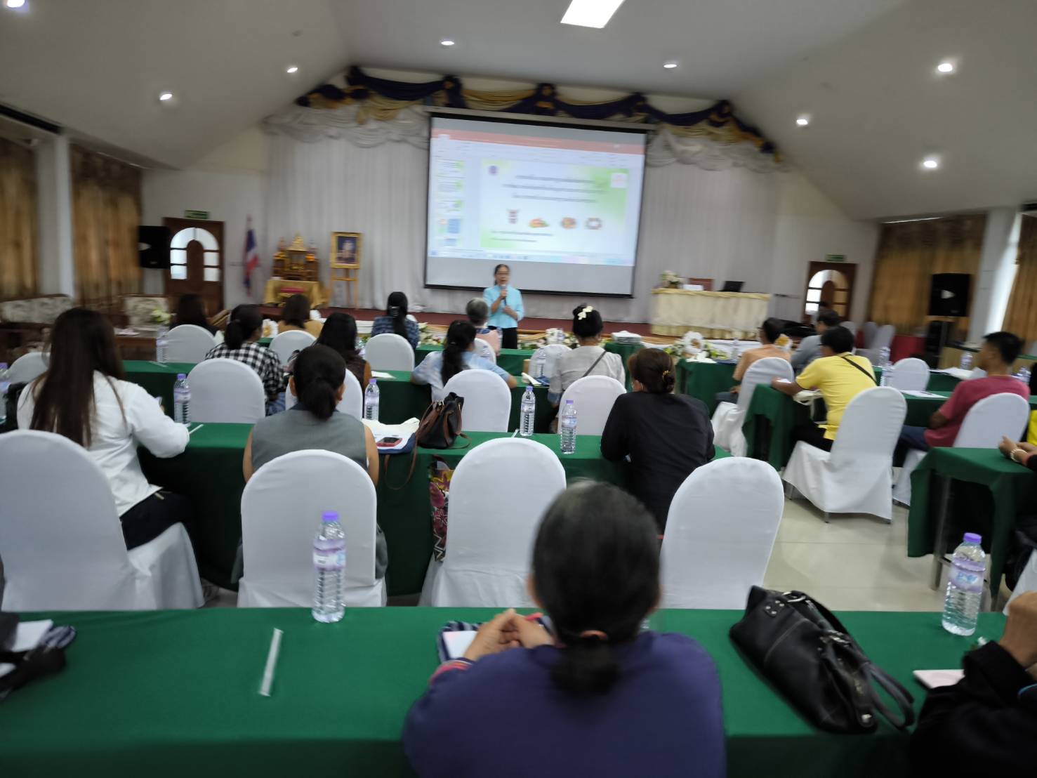 📢พช.สกลนคร : ขับเคลื่อนโครงการส่งเสริมกระบวนการเครือข่ายองค์ความรู้ Knowledge – Based OTOP : KBO กิจกรรมที่ 1 พัฒนาศักยภาพเครือข่ายองค์ความรู้ KBO จังหวัด