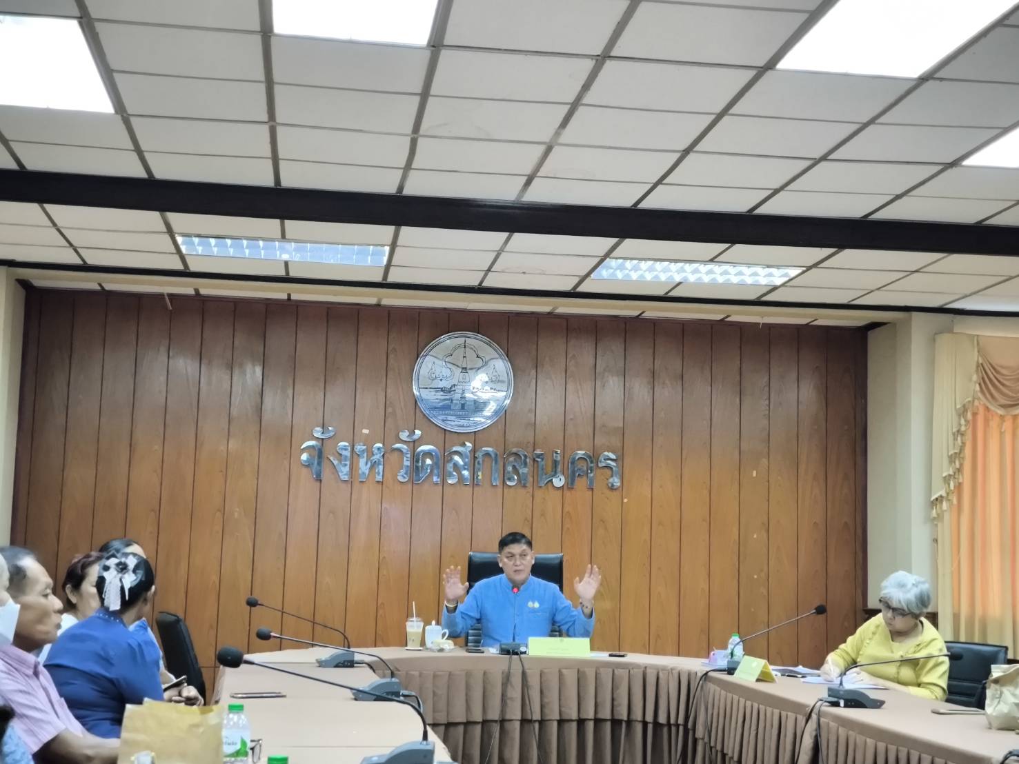📢พช.สกลนคร : คัดเลือกผู้ผลิต ผู้ประกอบการ OTOP เข้าร่วมงาน OTOP ศิลปาชีพ ประทีปไทย OTOP ก้าวไกลด้วยพระบารมี ระหว่างวันที่ 10 – 18 สิงหาคม 2567