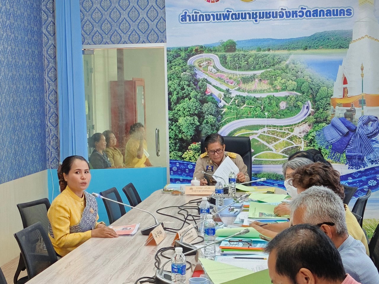 จังหวัดสกลนคร : ดำเนินการคัดเลือกสตรีดีเด่นการขับเคลื่อนนโยบายและภารกิจสำคัญกระทรวงมหาดไทย ประจำปี 2567