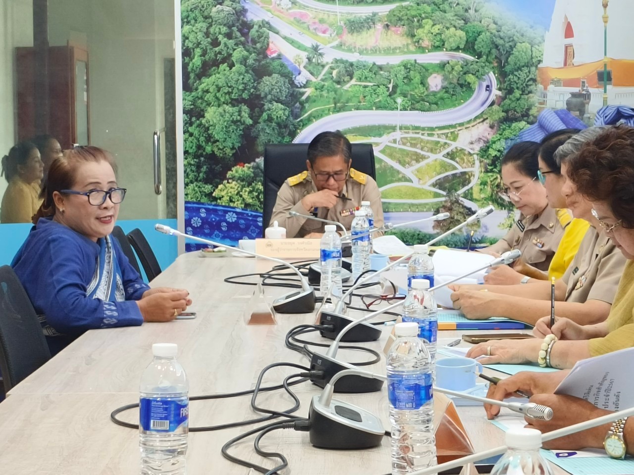 จังหวัดสกลนคร : ดำเนินการคัดเลือกสตรีดีเด่นการขับเคลื่อนนโยบายและภารกิจสำคัญกระทรวงมหาดไทย ประจำปี 2567