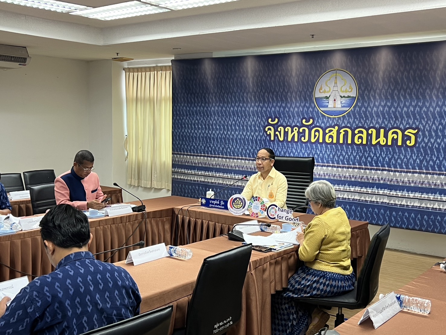 📢จังหวัดสกลนครประชุมขับเคลื่อนพัฒนาเศรษฐกิจฐานรากระดับจังหวัด ครั้งที่ ๒/๒๕๖๗