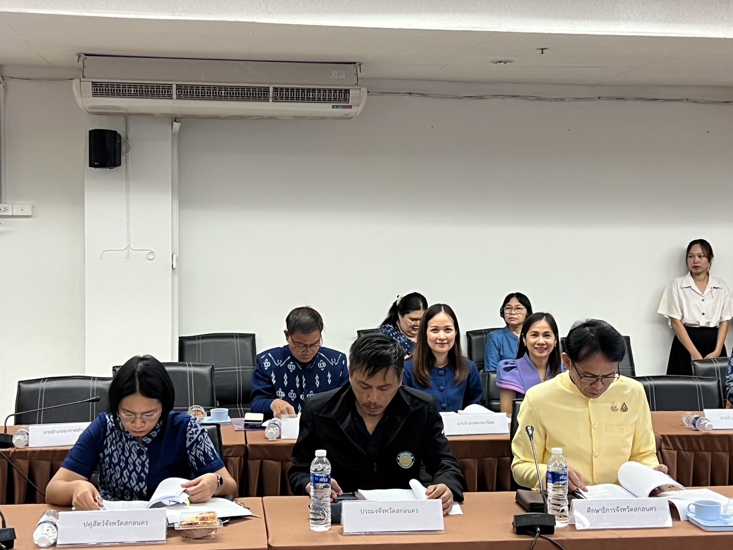 📢จังหวัดสกลนครประชุมขับเคลื่อนพัฒนาเศรษฐกิจฐานรากระดับจังหวัด ครั้งที่ ๒/๒๕๖๗