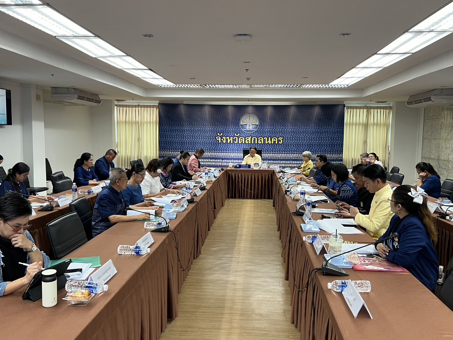 📢จังหวัดสกลนครประชุมขับเคลื่อนพัฒนาเศรษฐกิจฐานรากระดับจังหวัด ครั้งที่ ๒/๒๕๖๗