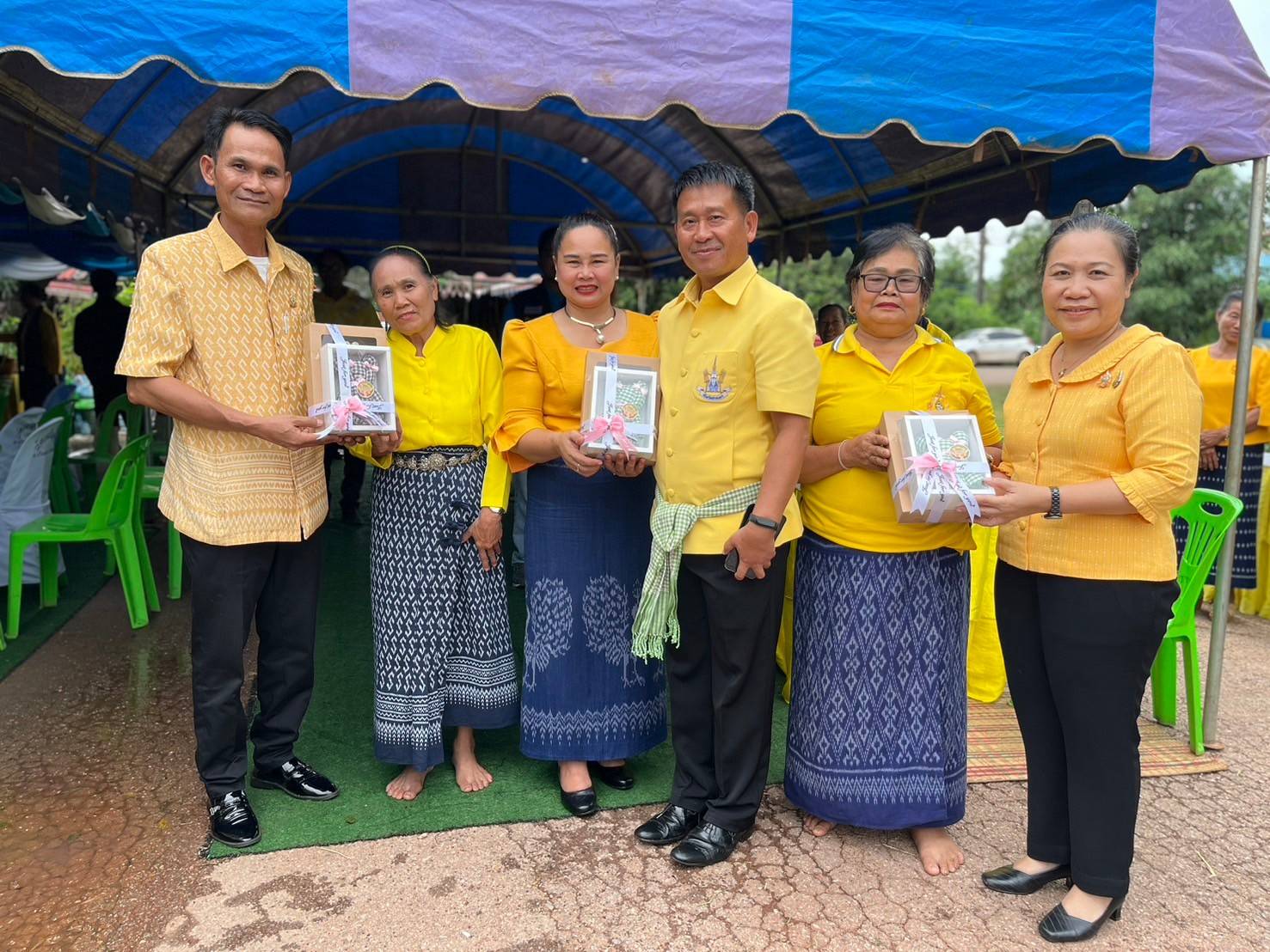 📢ผู้ตรวจฯ พช. เขต 11 ลงพื้นที่คัดเลือกคนกองทุนพัฒนาบทบาทสตรีดีเด่น ระดับเขตตรวจราชการ พื้นที่ จังหวัดสกลนคร