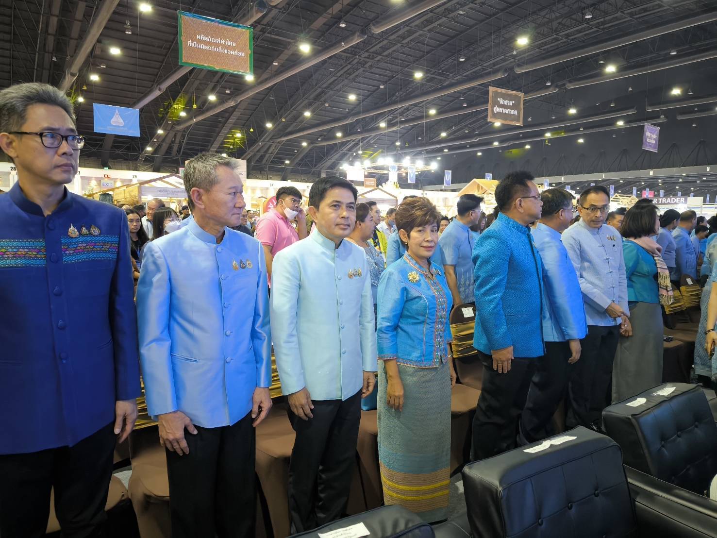 มท.1 เปิดงาน “ศิลปาชีพประทีปไทย OTOP หลอมดวงใจ ด้วยพระบารมี”